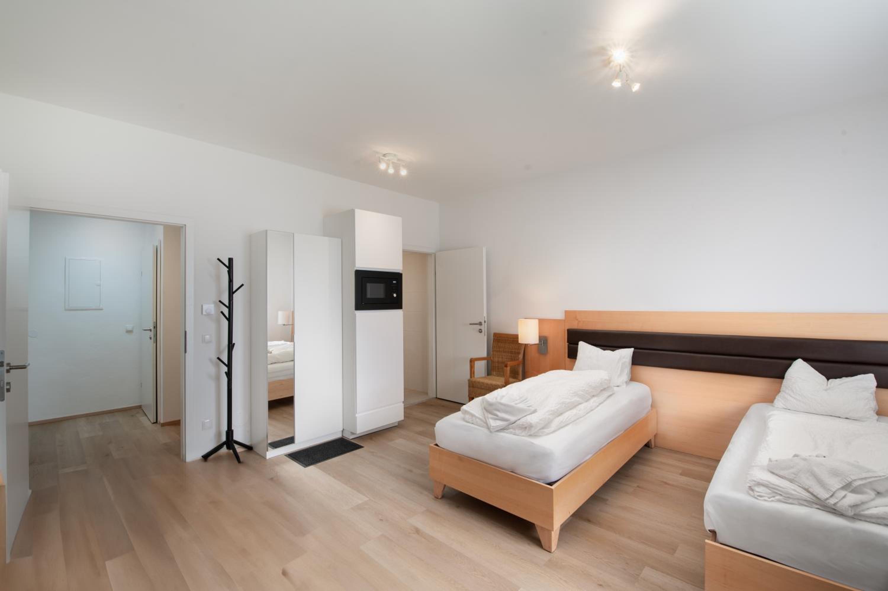 Studio Apartment photo 3