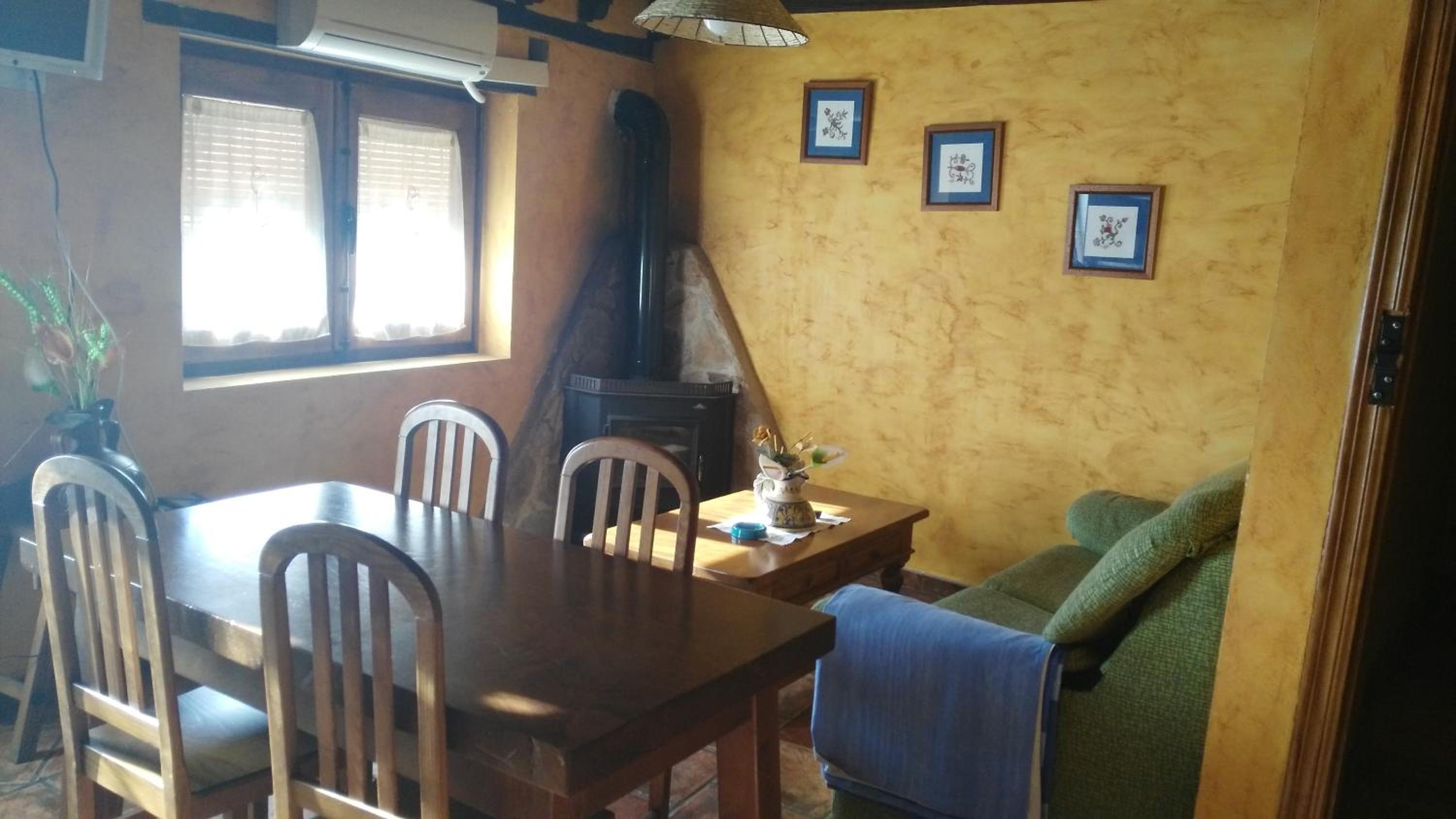 Apartment with Mountain View photo 3