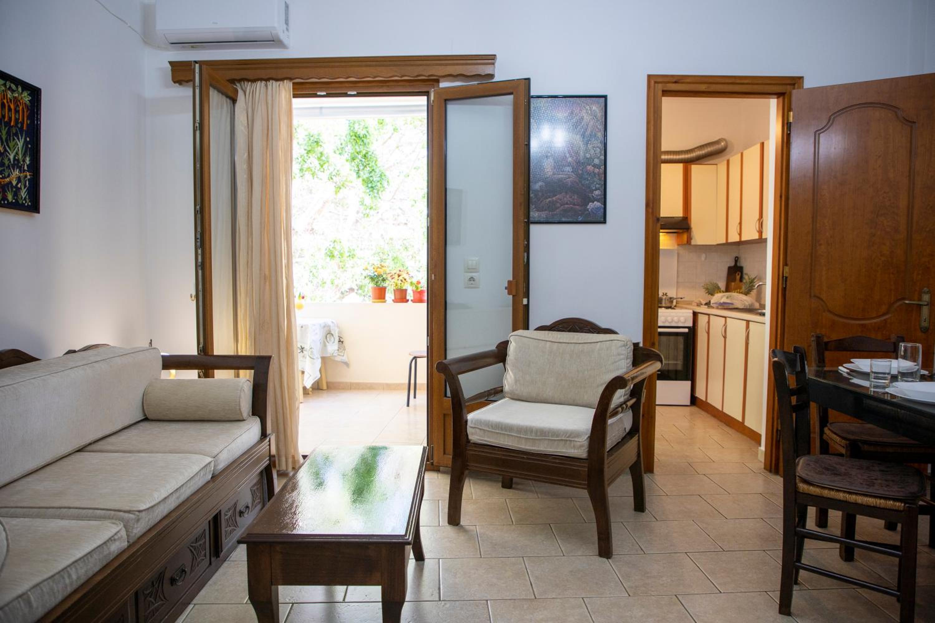 One-Bedroom Apartment With Garden View