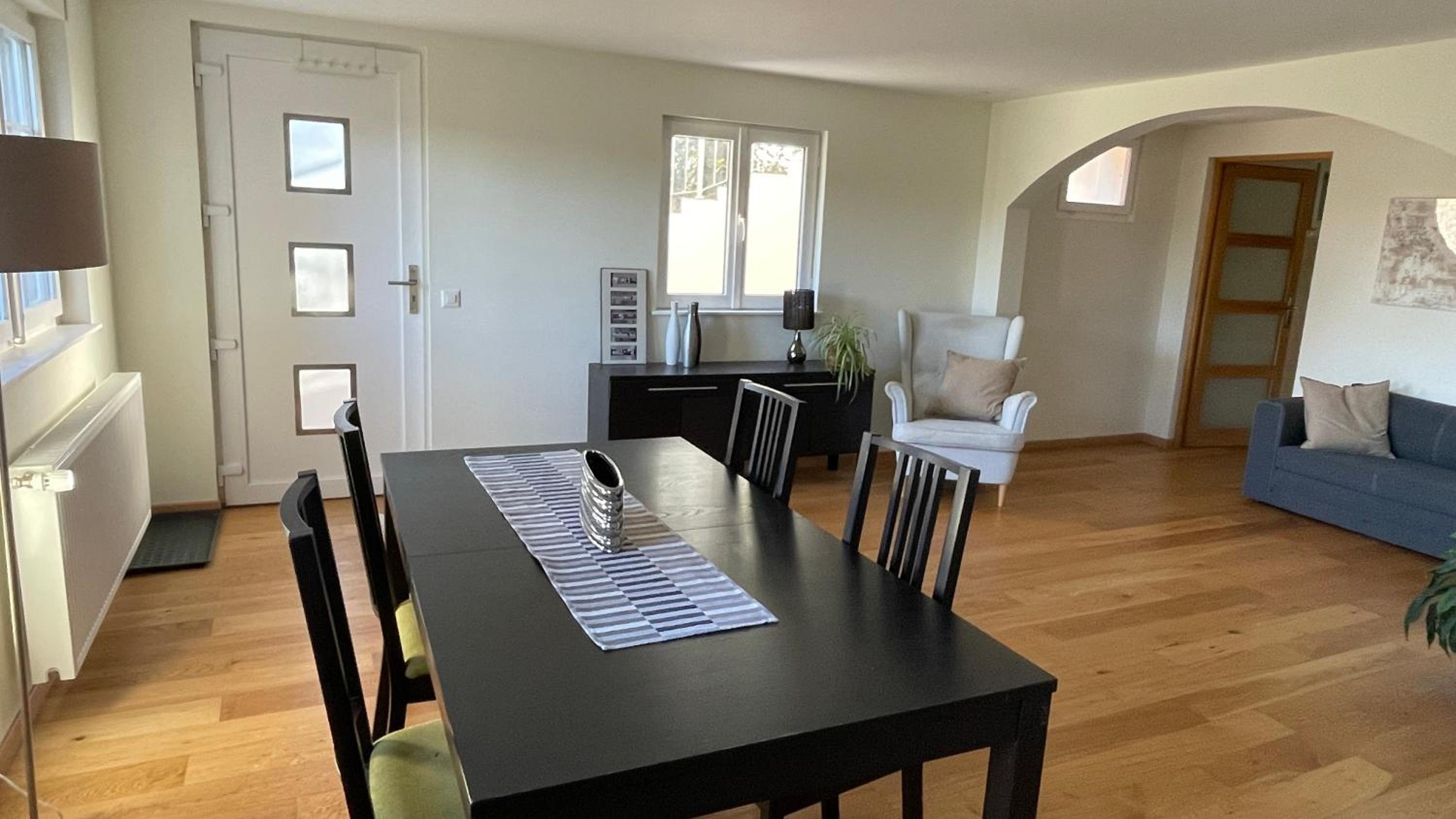 Apartment - Ground Floor photo 2