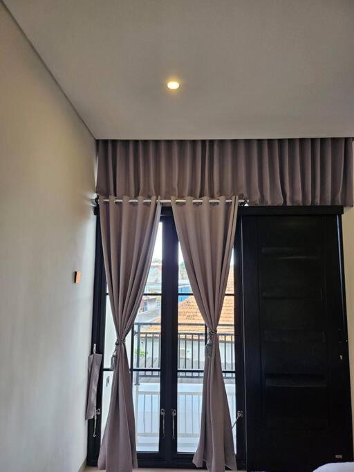 One-Bedroom House photo 3