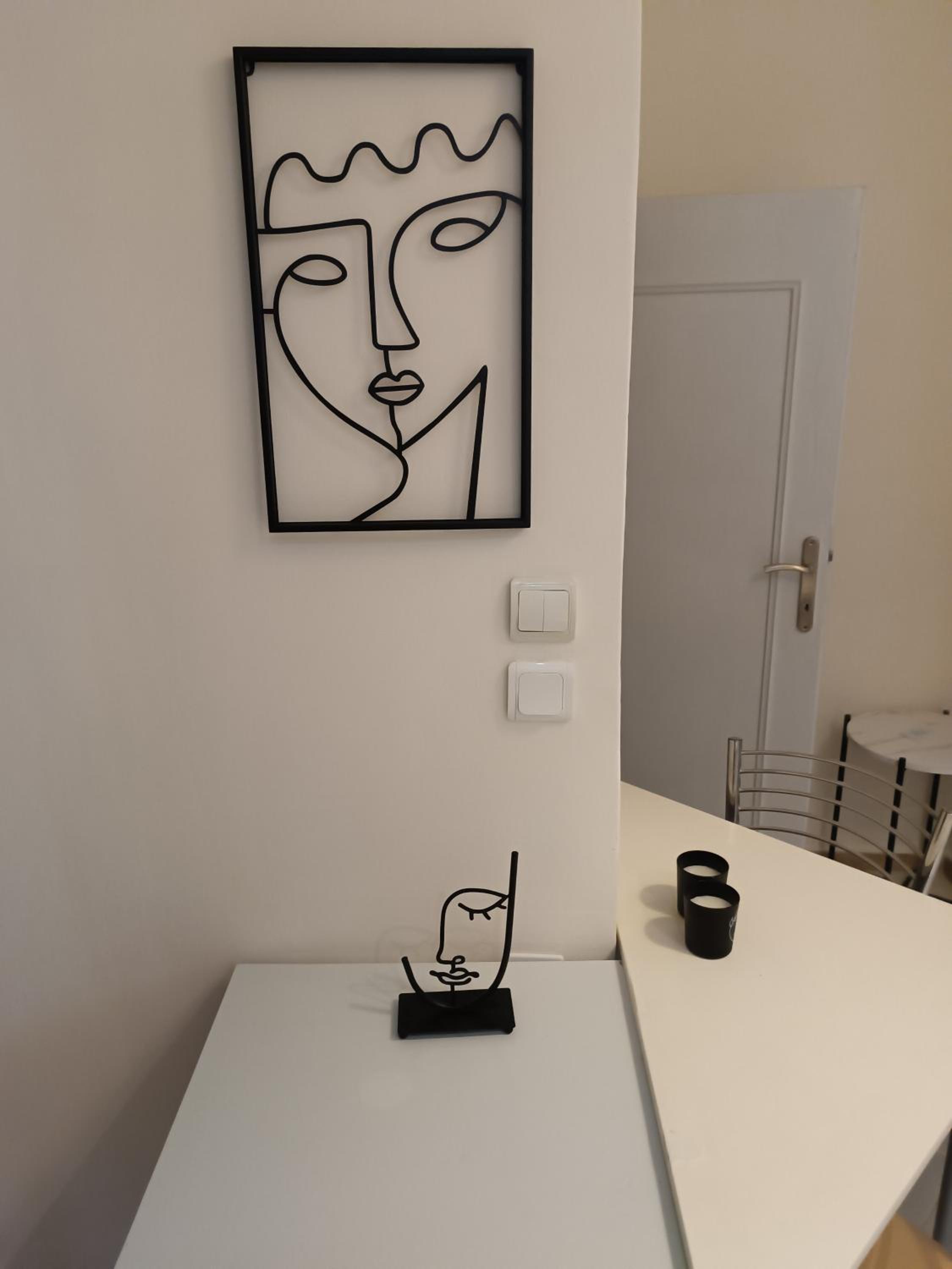 One-Bedroom Apartment - Photo 23