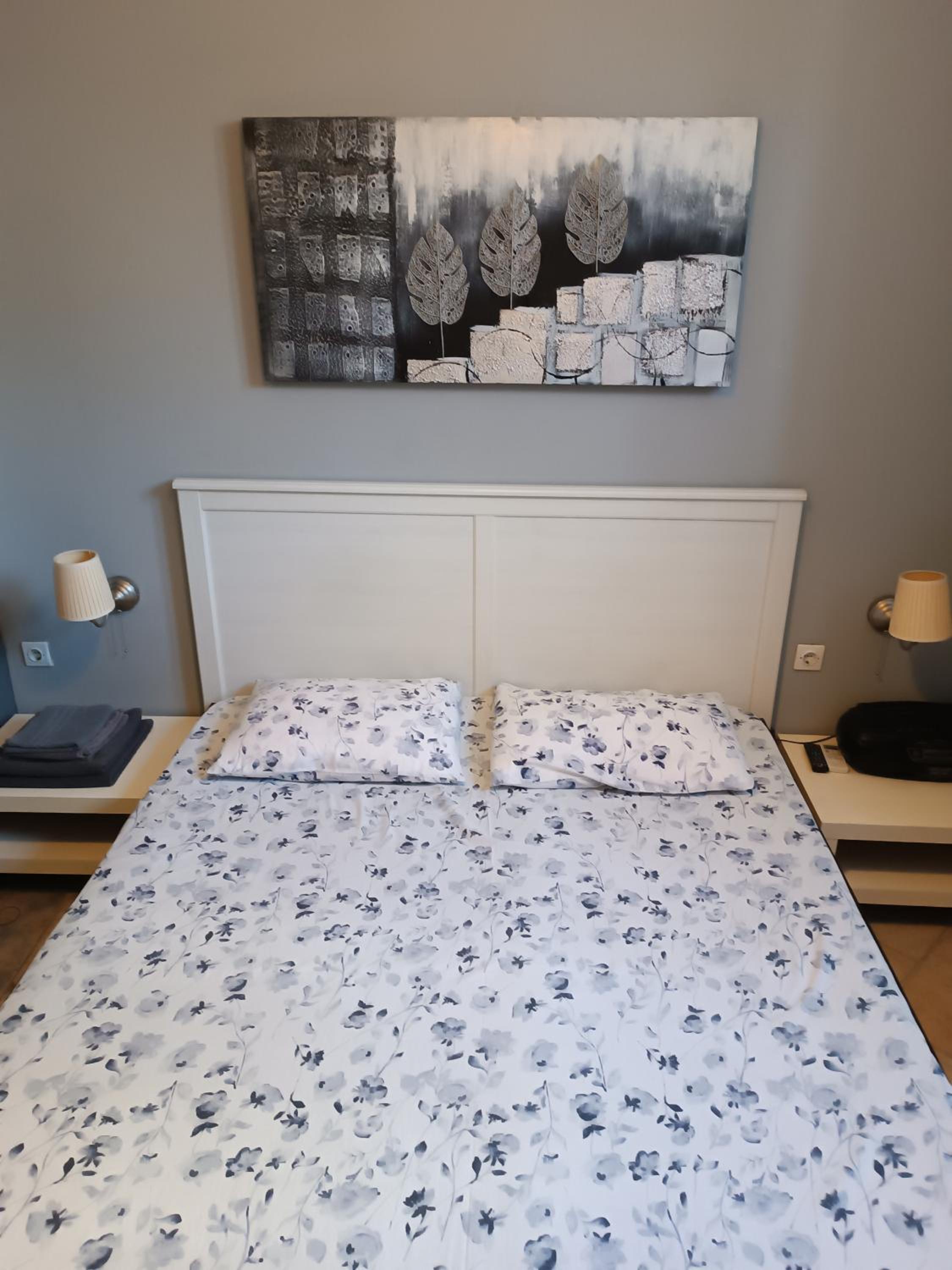 One-Bedroom Apartment - Photo 24