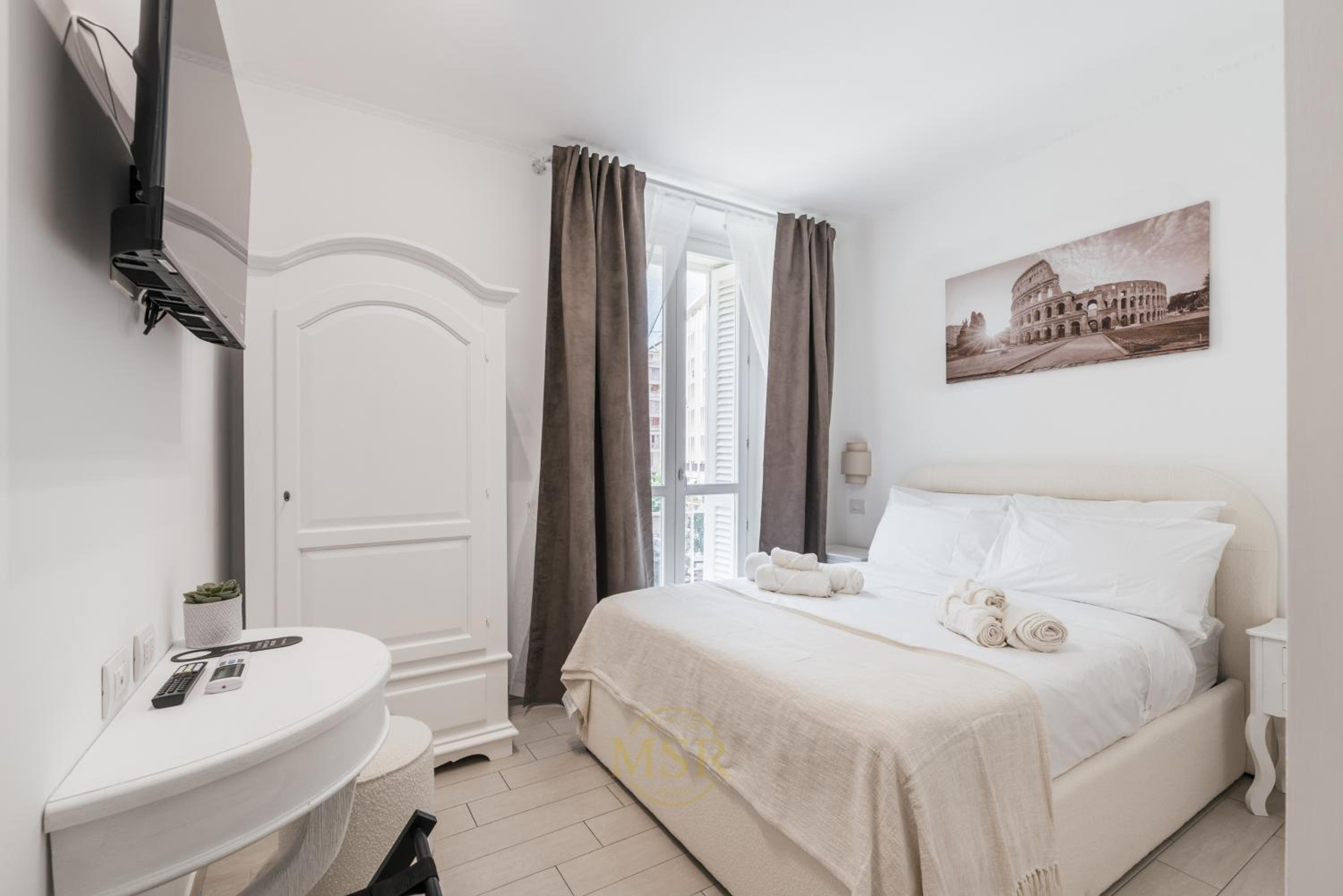 Small Double Room photo 1