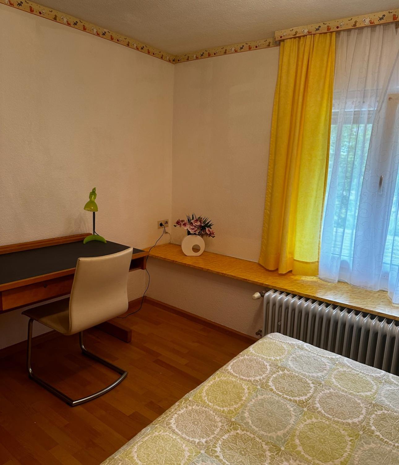 Two-Bedroom Apartment - Photo 5