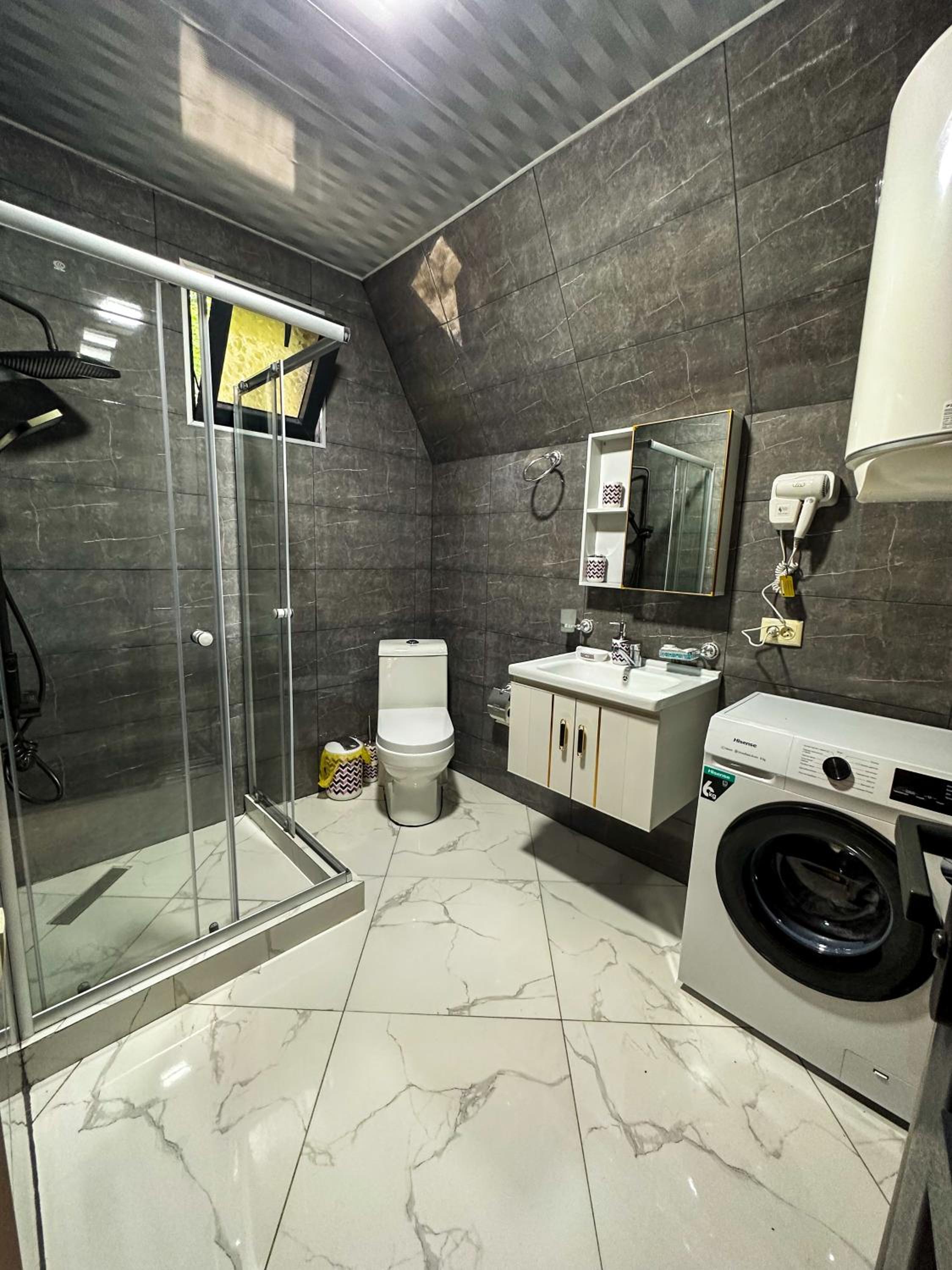 One-Bedroom Chalet - Photo 5