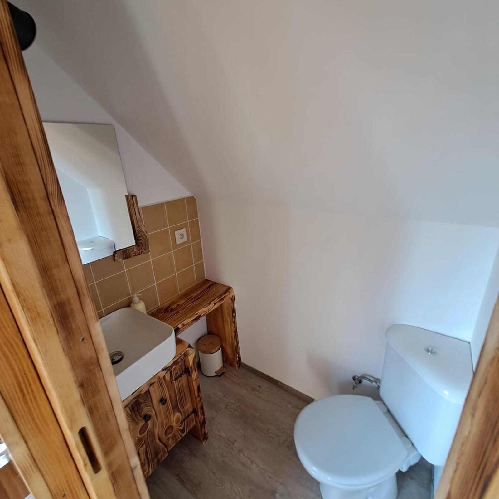 Two-Bedroom House photo 3