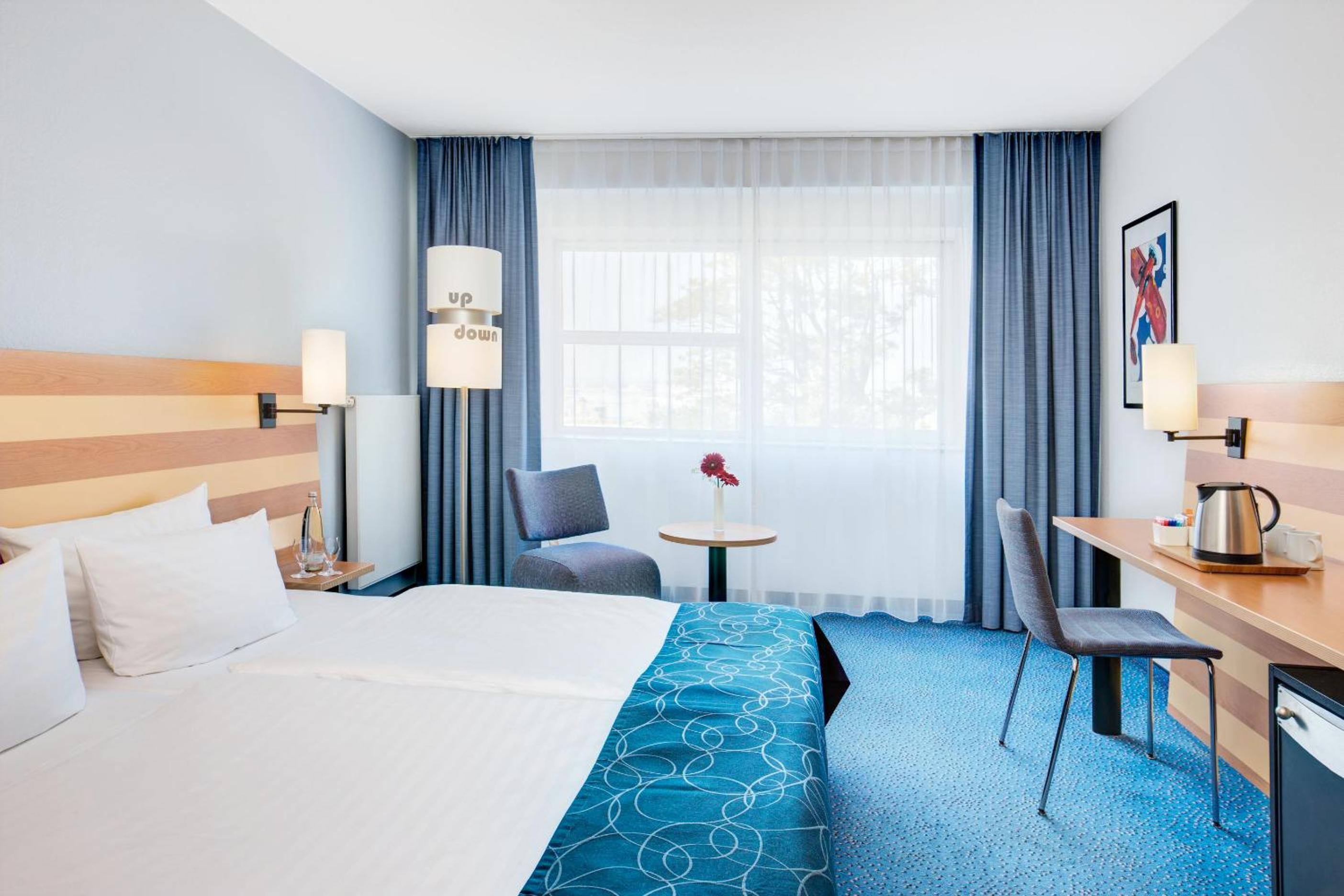 Standard Double or Twin Room - Photo 1