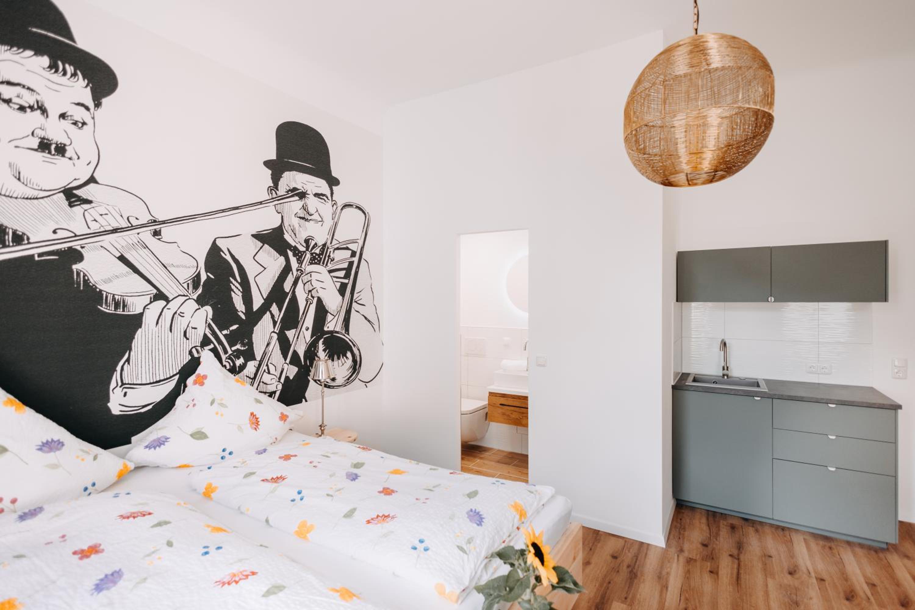 Double Room - Photo 11
