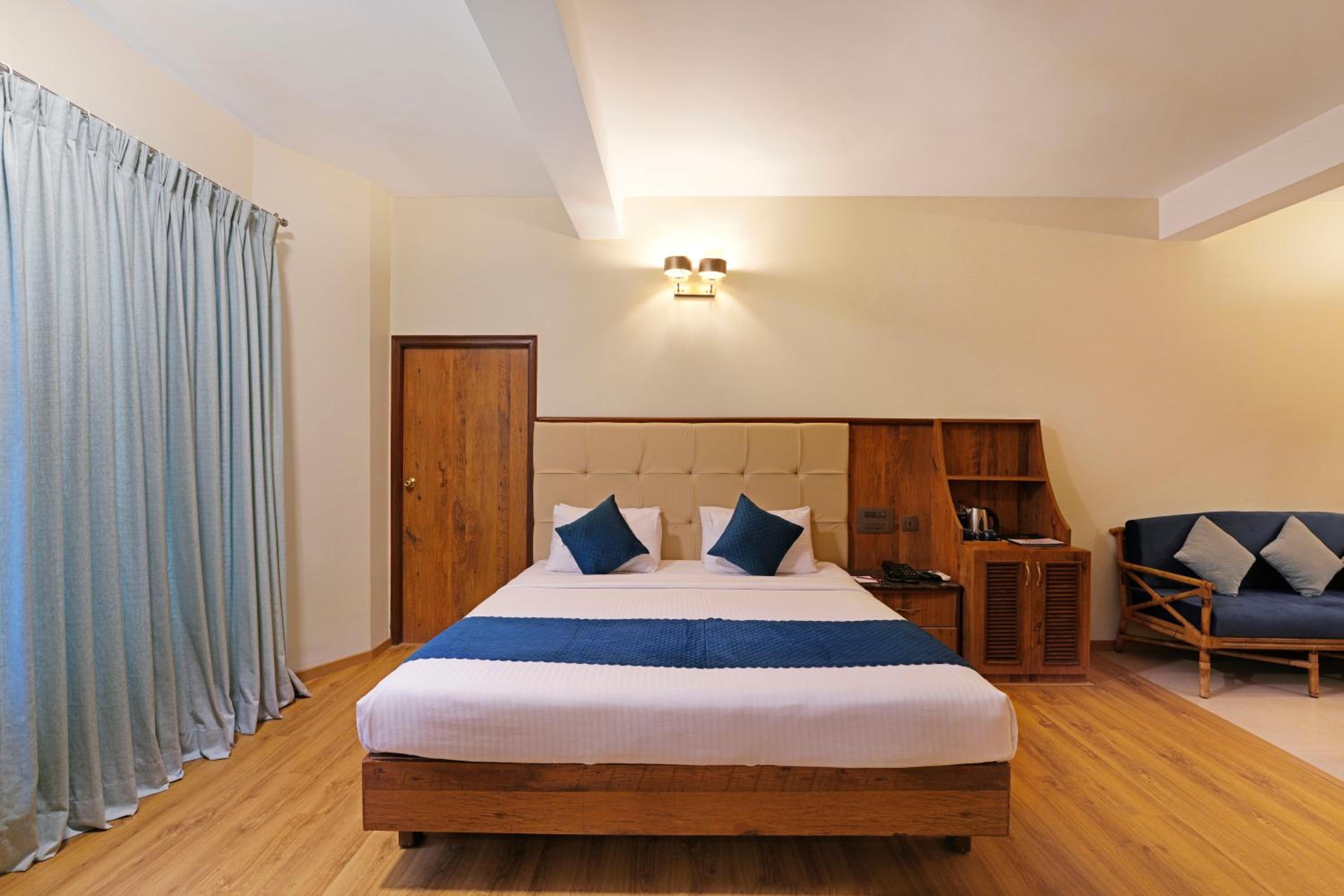 Suite - Photo 7