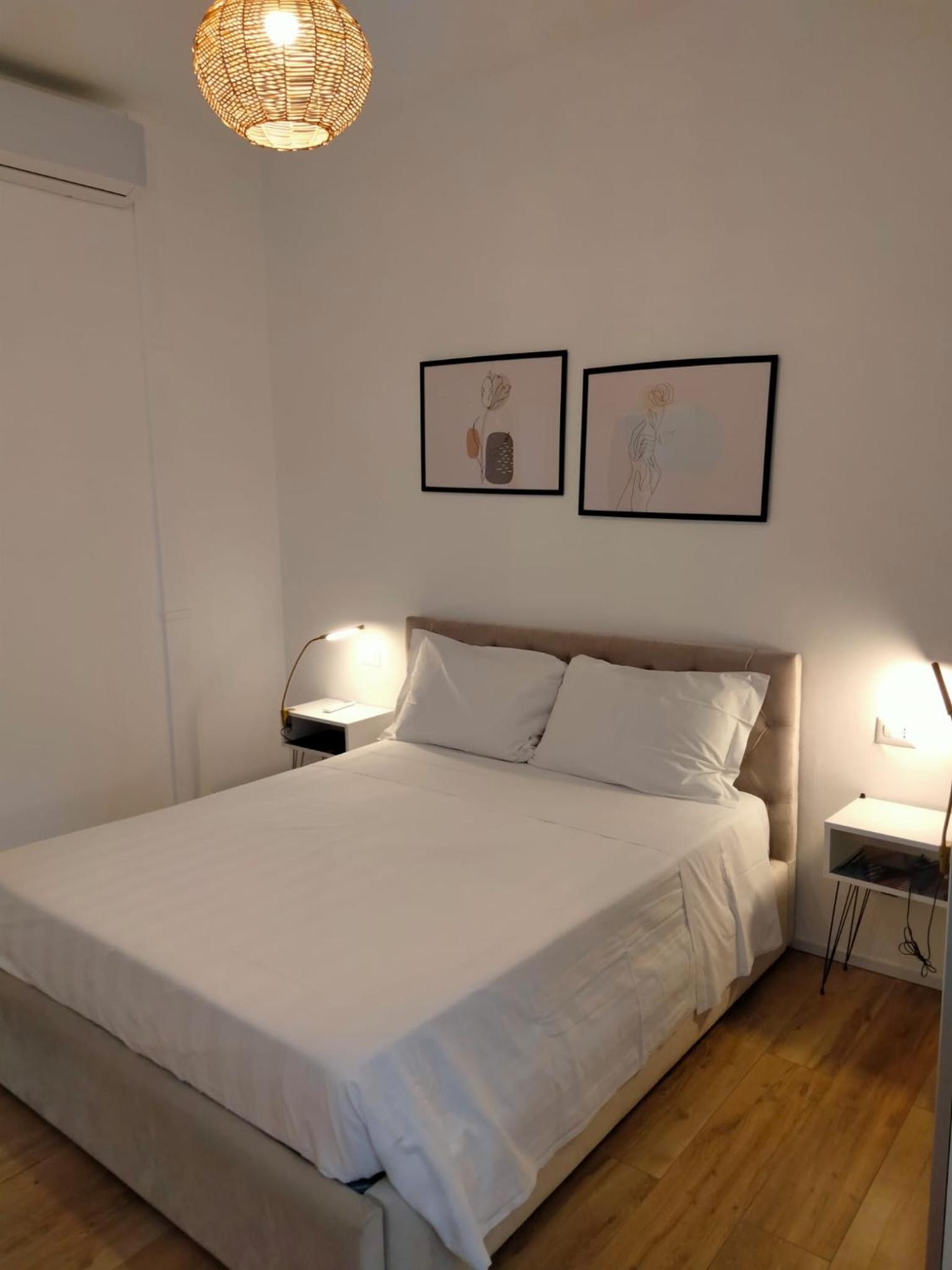 Two-Bedroom Apartment Separate Building - Photo 12