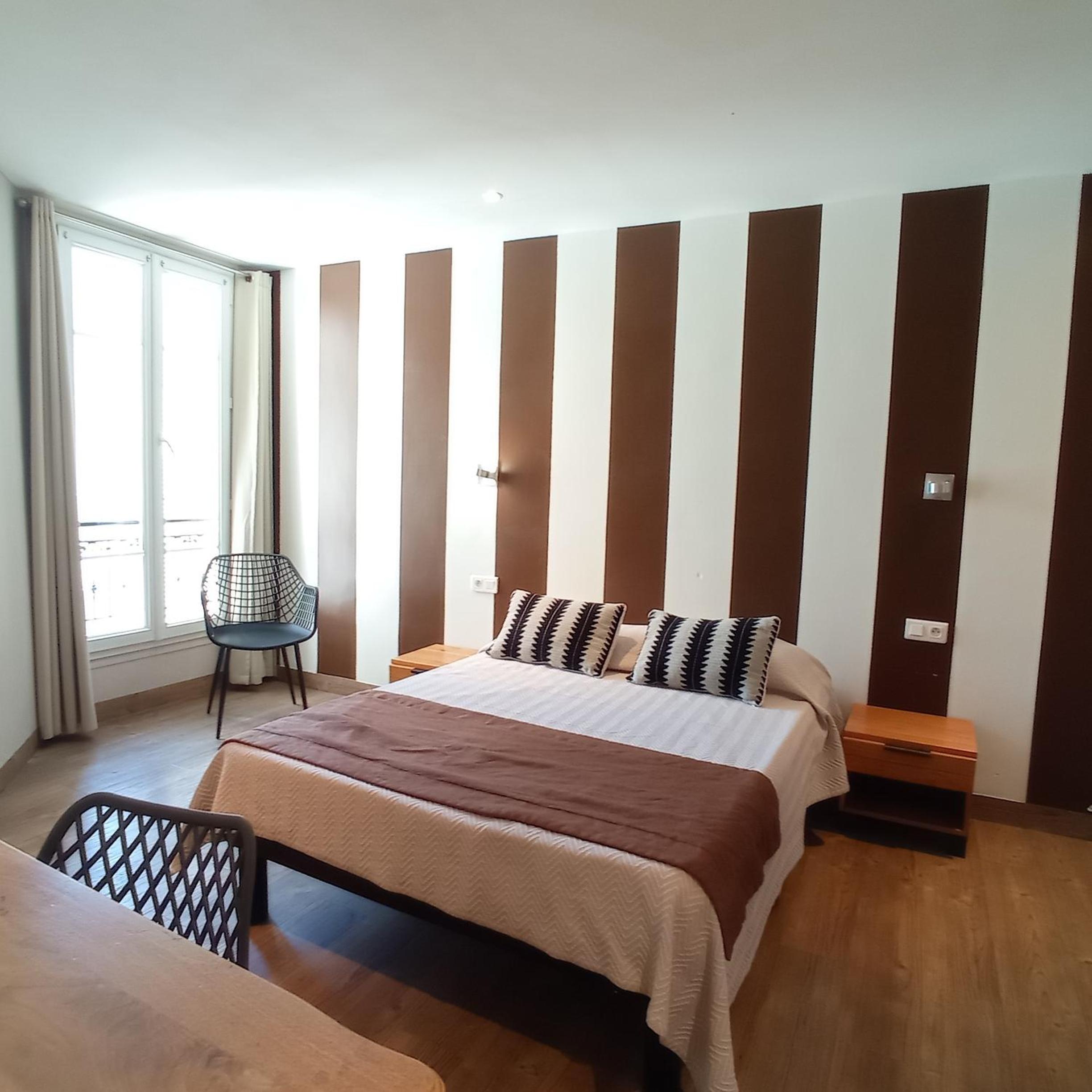 Superior Double or Twin Room - Photo 11