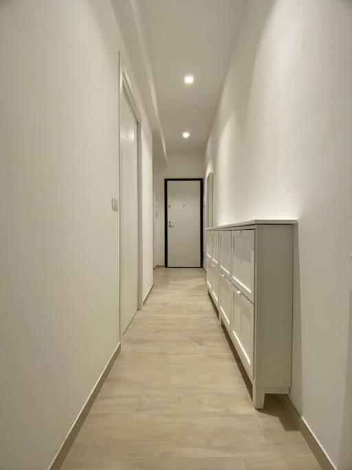 Two-Bedroom Apartment photo 3