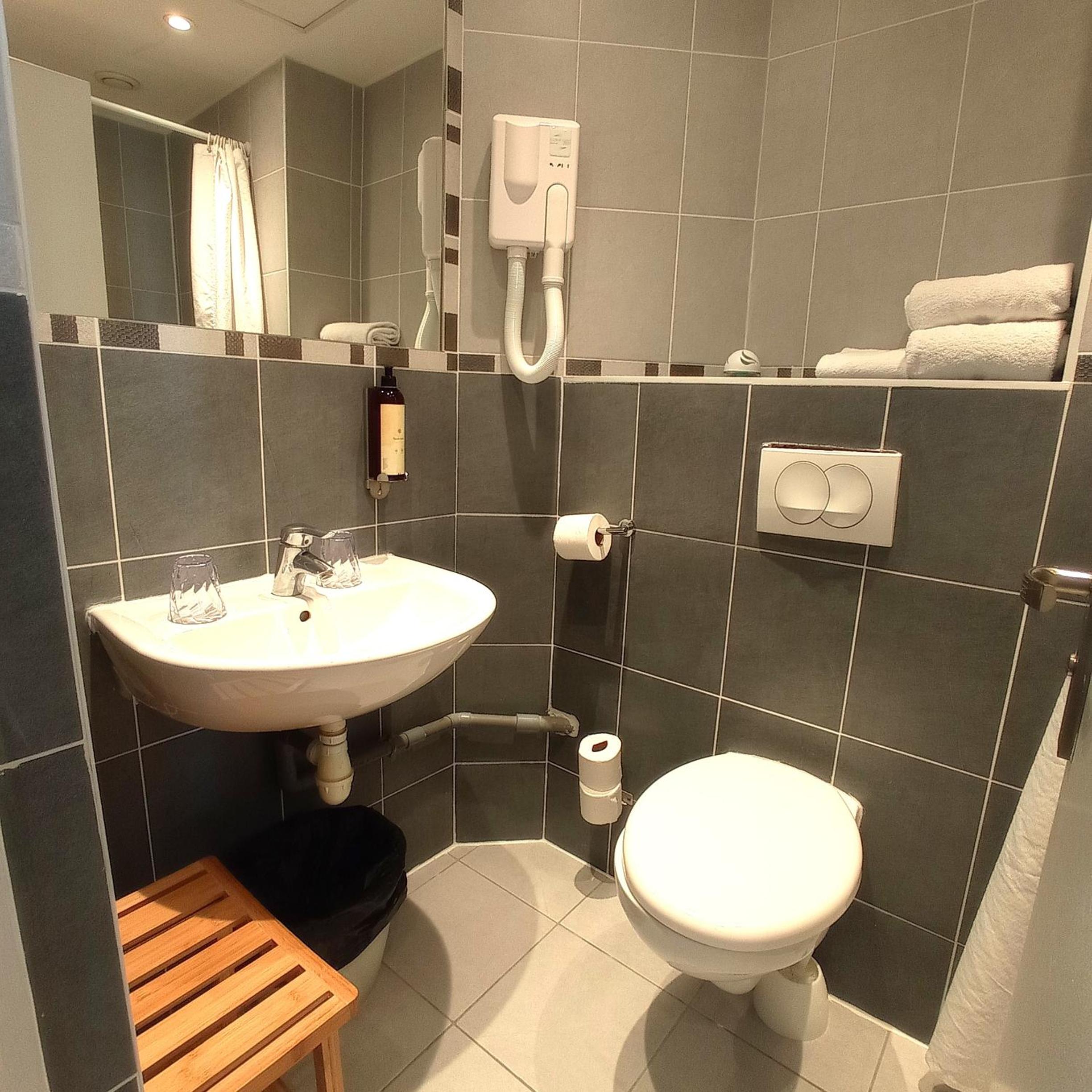 Triple Room - Photo 3