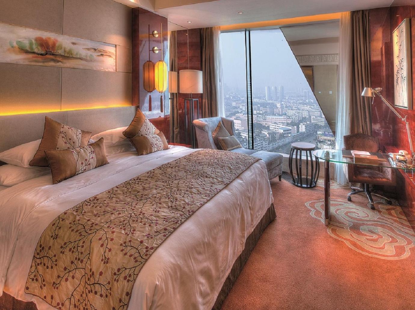 Executive King Room