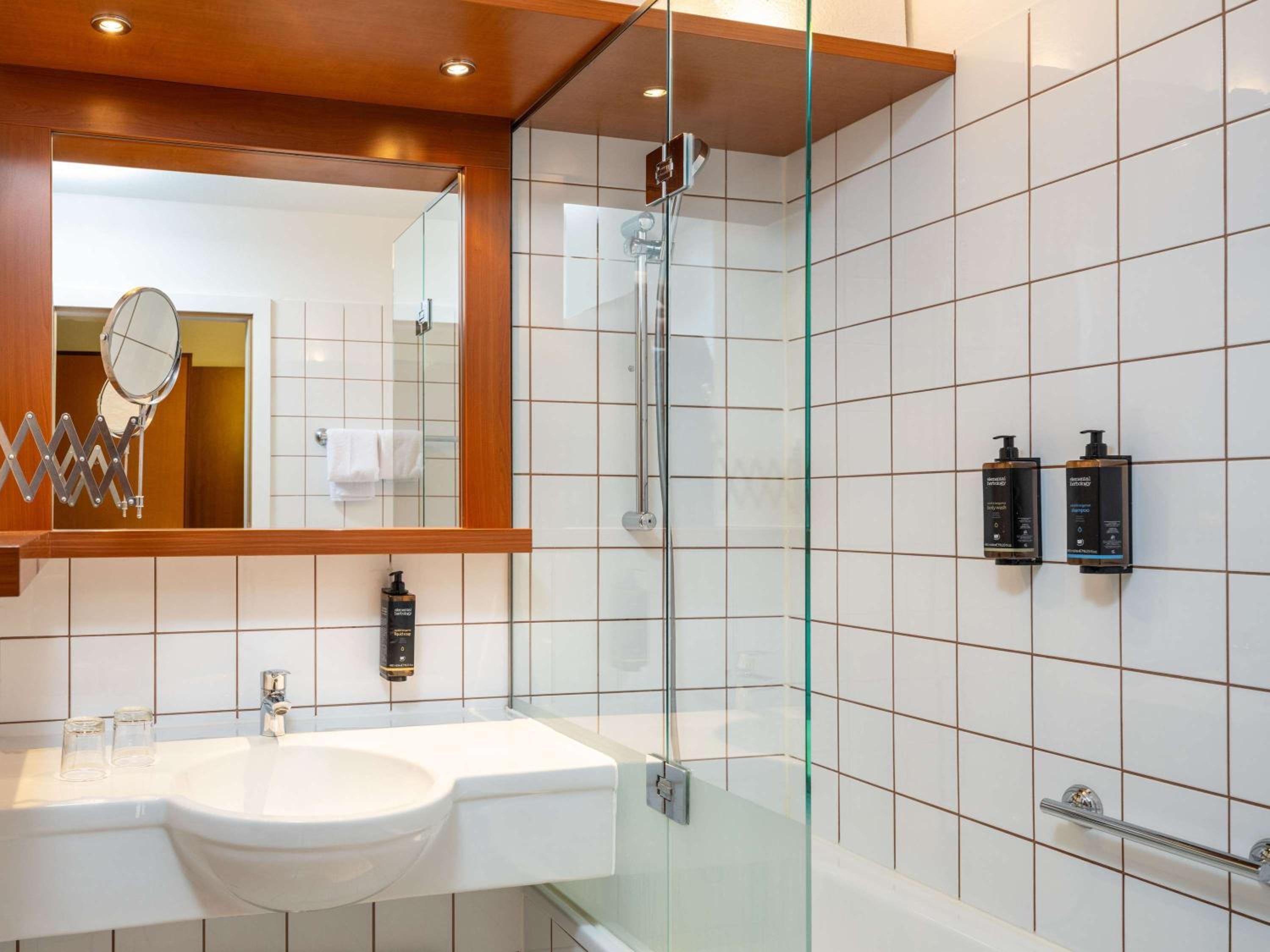 Hotel Mercure Wien Westbahnhof — photo 111