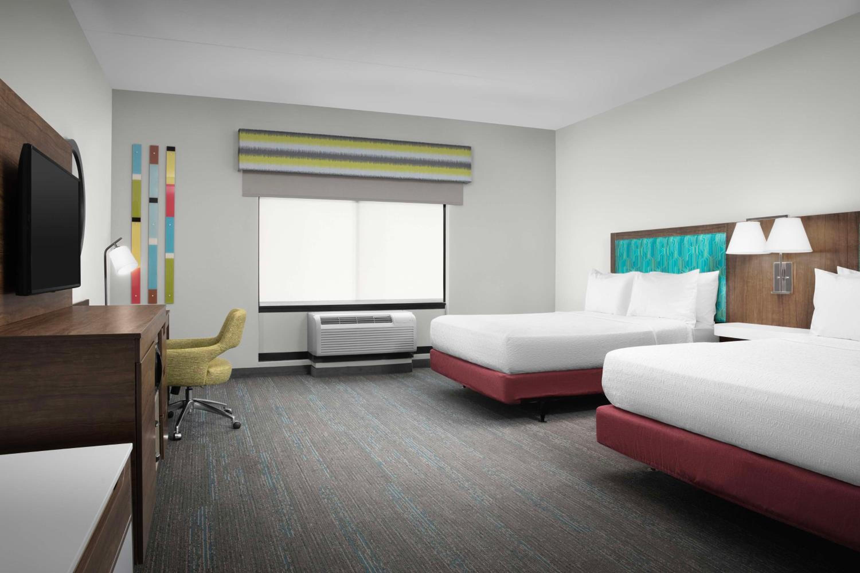 Queen Room with Two Queen Beds - Mobility and Hearing Access/Non-Smoking - Photo 1