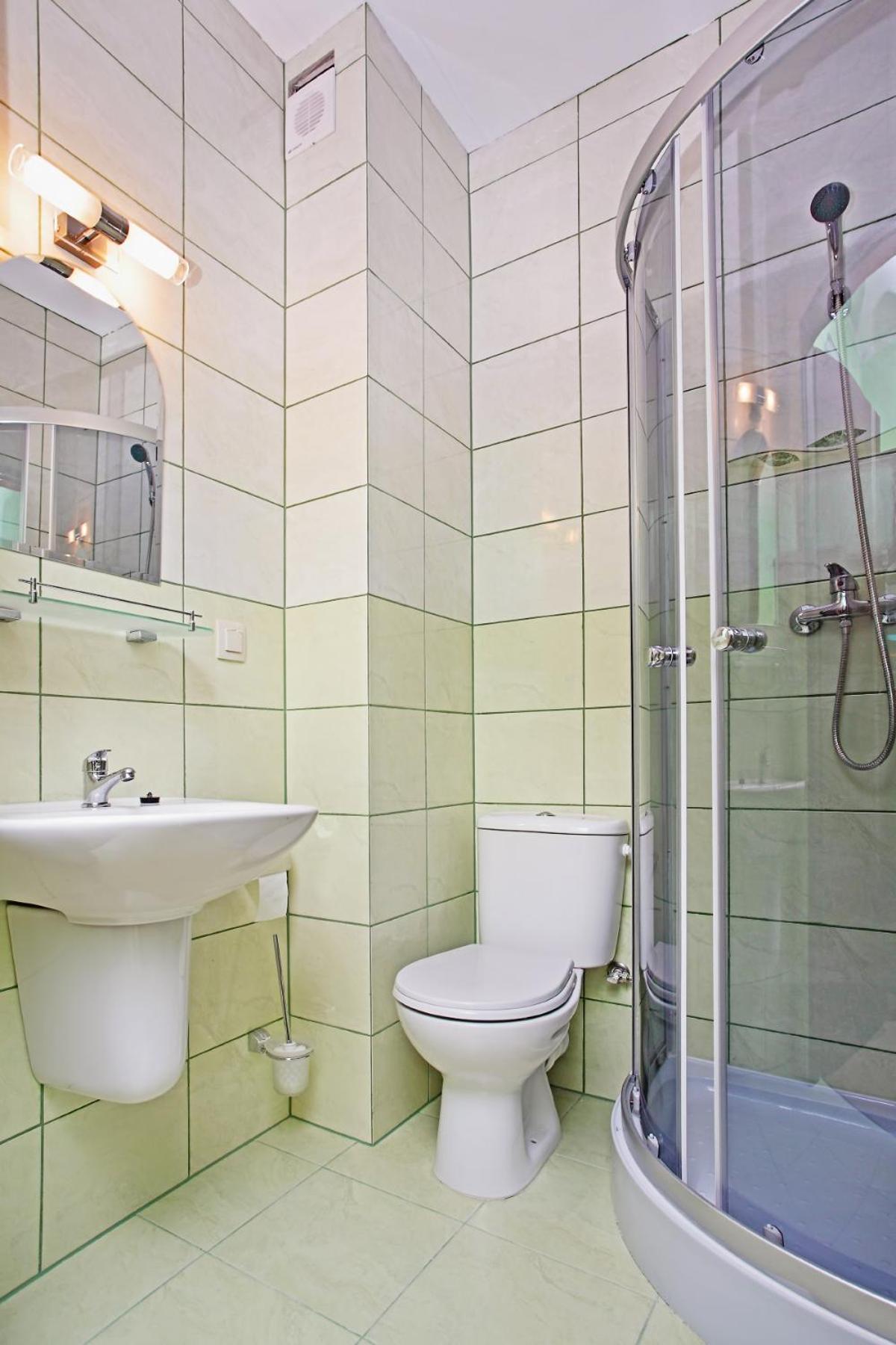 Single Room photo 3