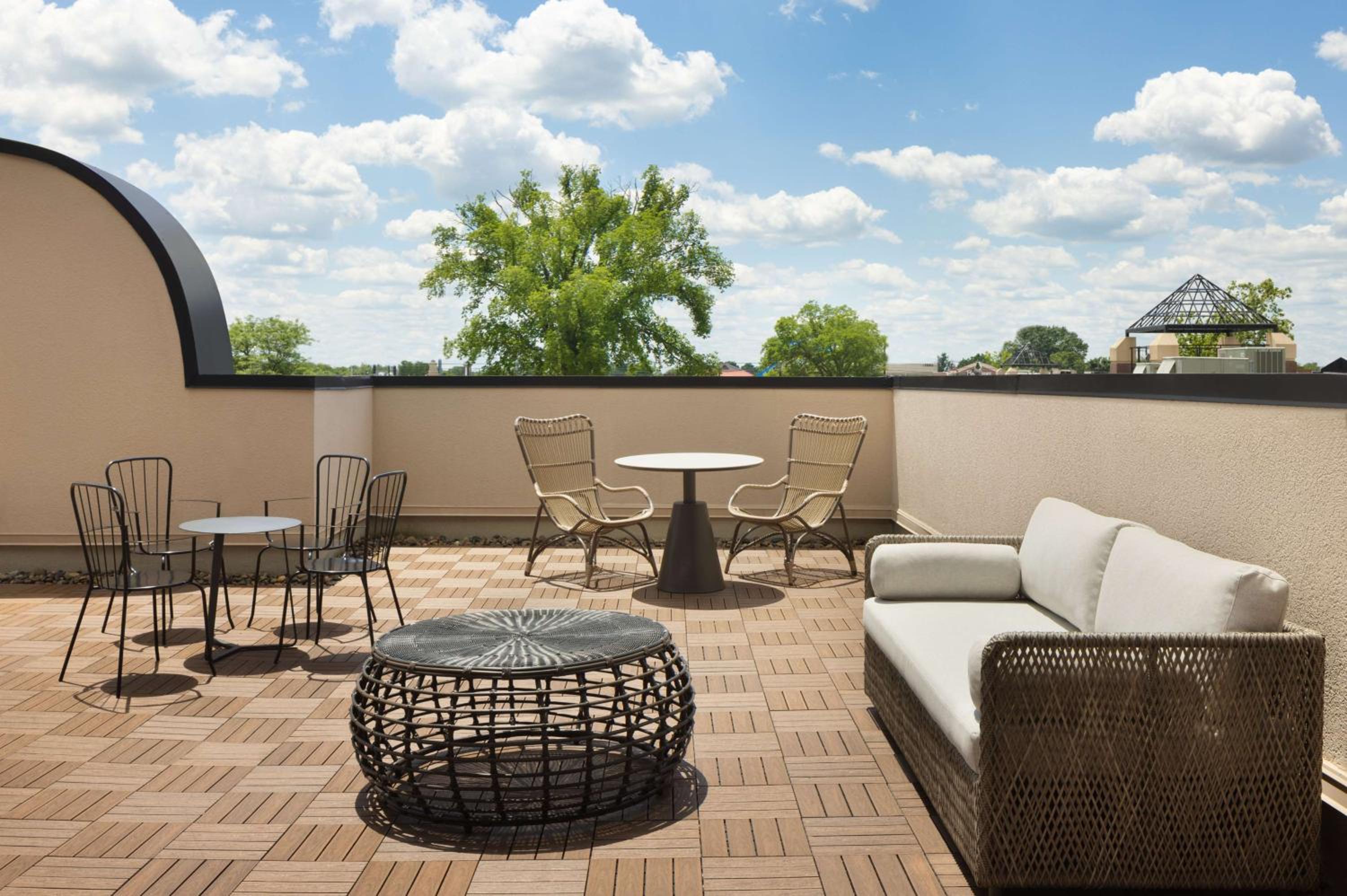 Two-Room Hospitality King Suite with Exterior View - Photo 5