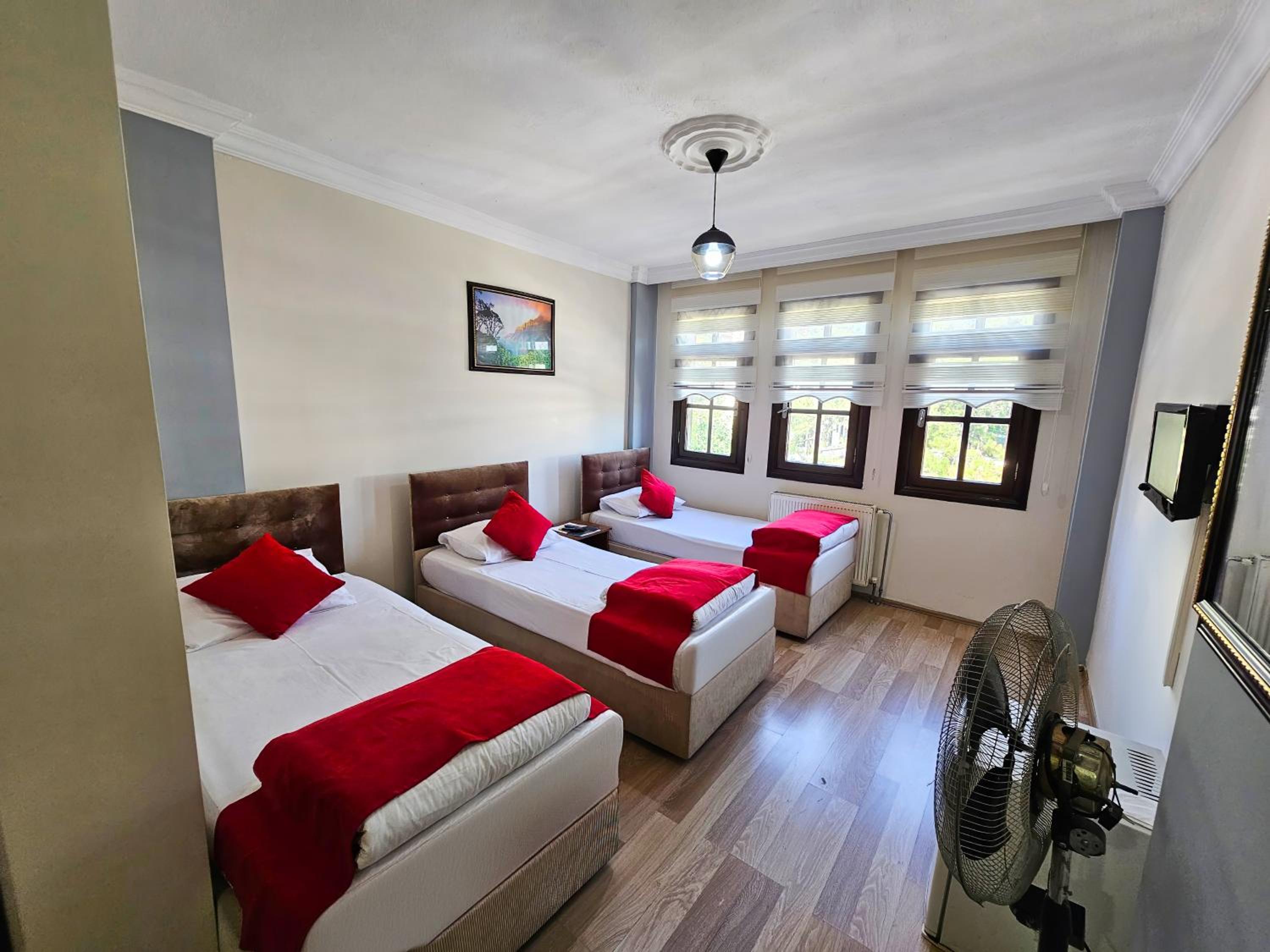 Triple Room - Photo 4