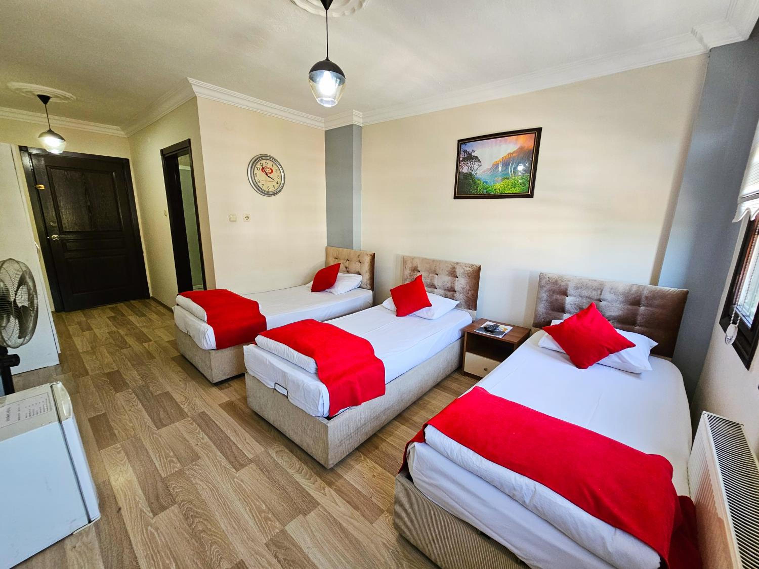Triple Room - Photo 3