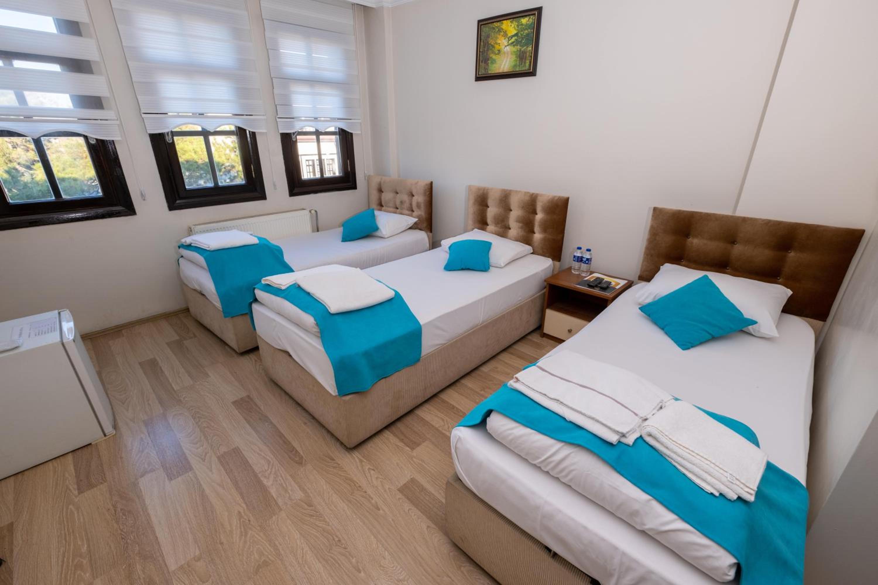Triple Room - Photo 2