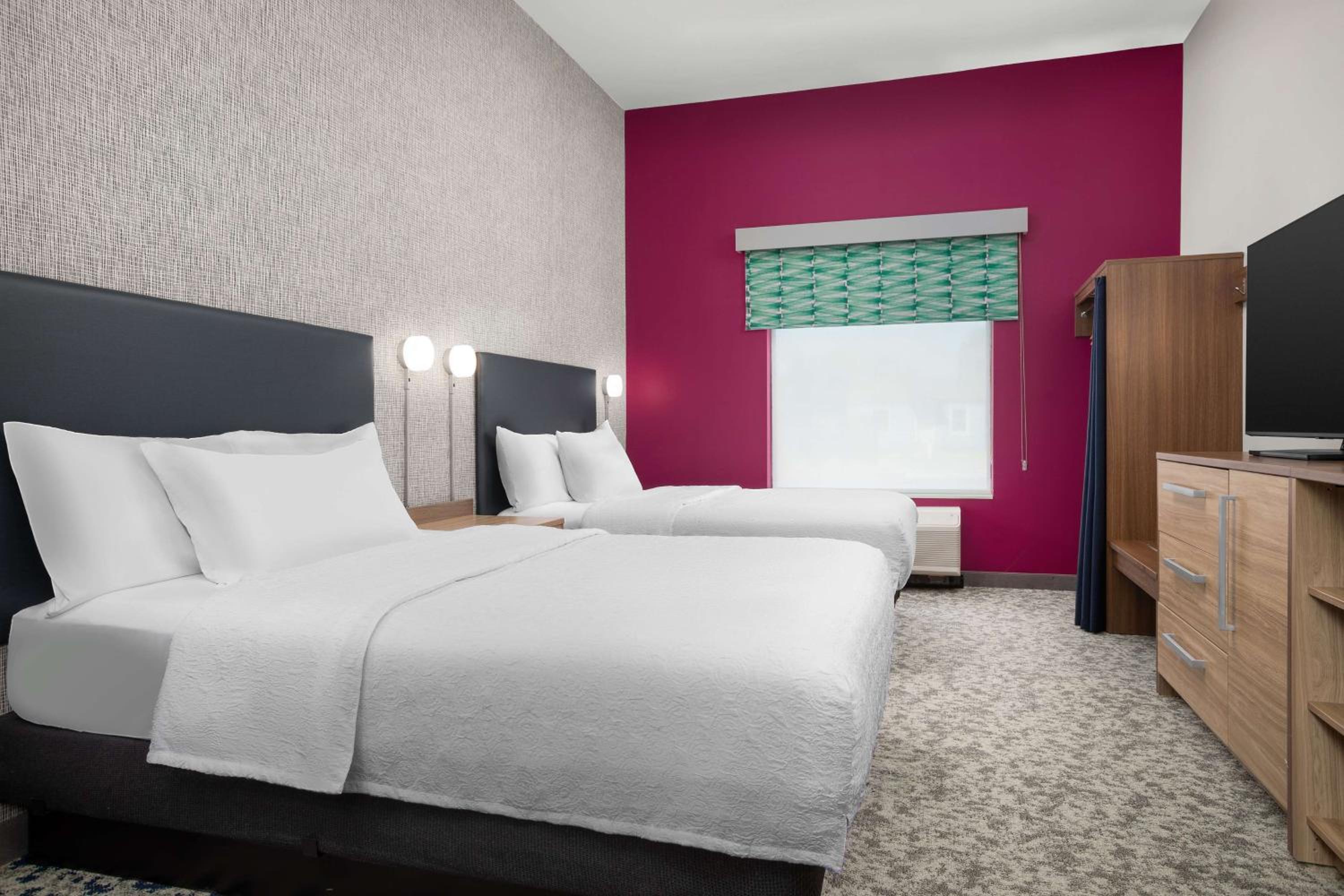 Studio Suite with Two Queen Beds - Photo 1
