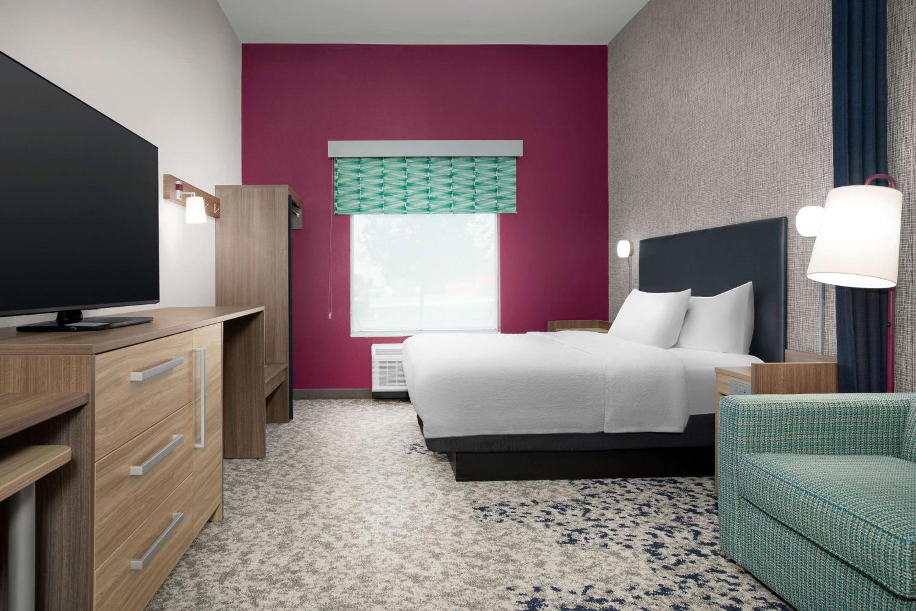King Studio Suite - Photo 2