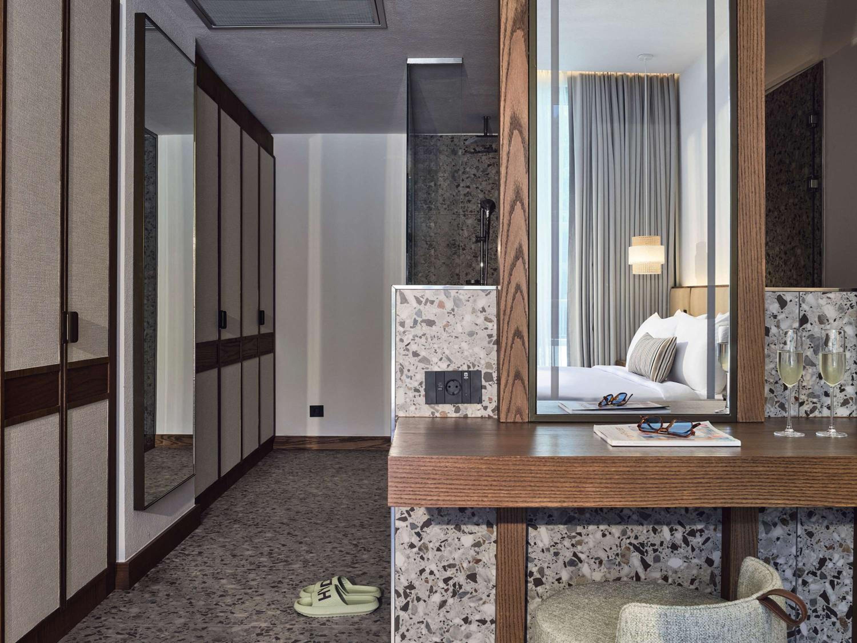 Platinum One Bedroom Suite