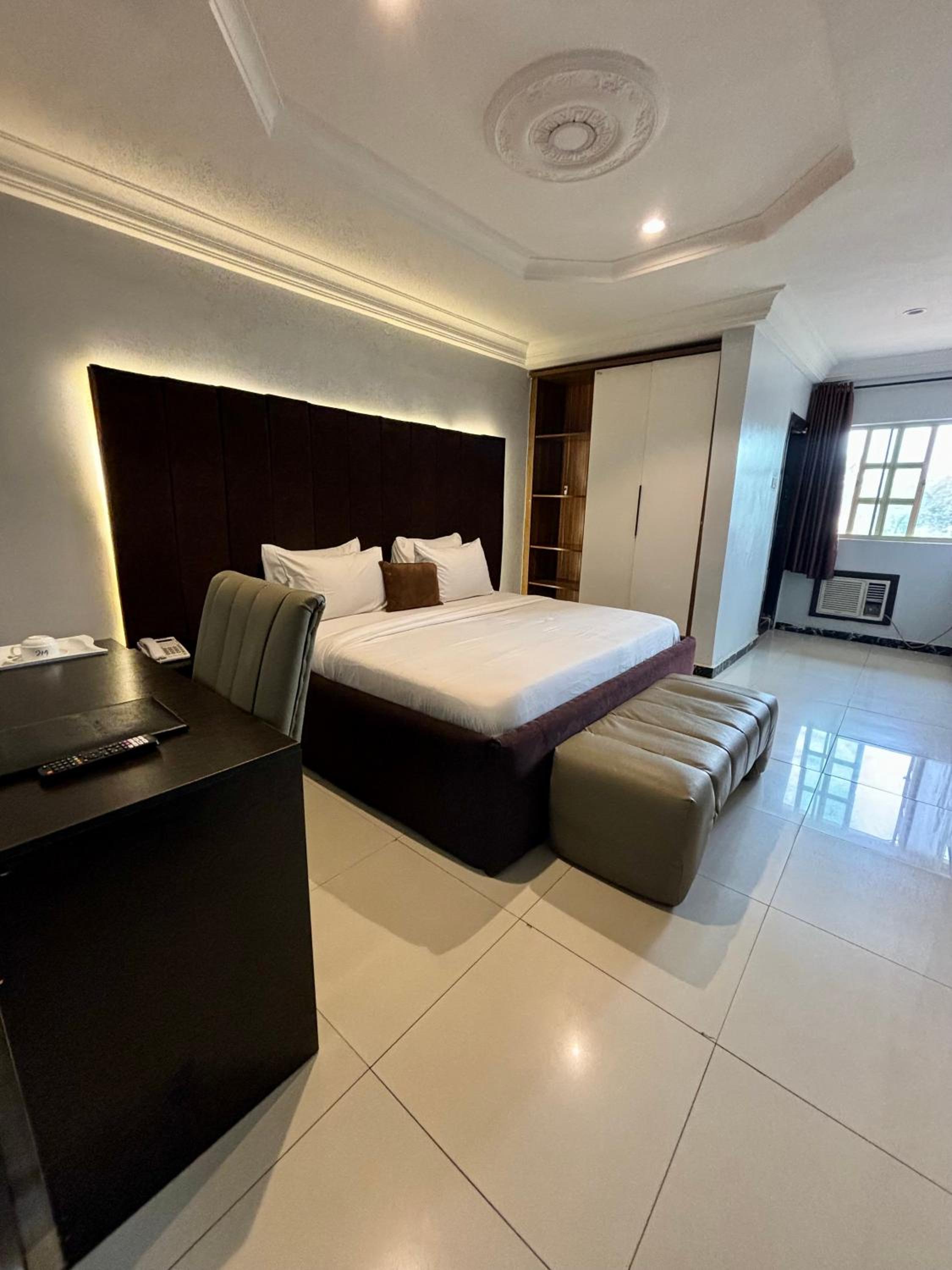 Small Double Room photo 3