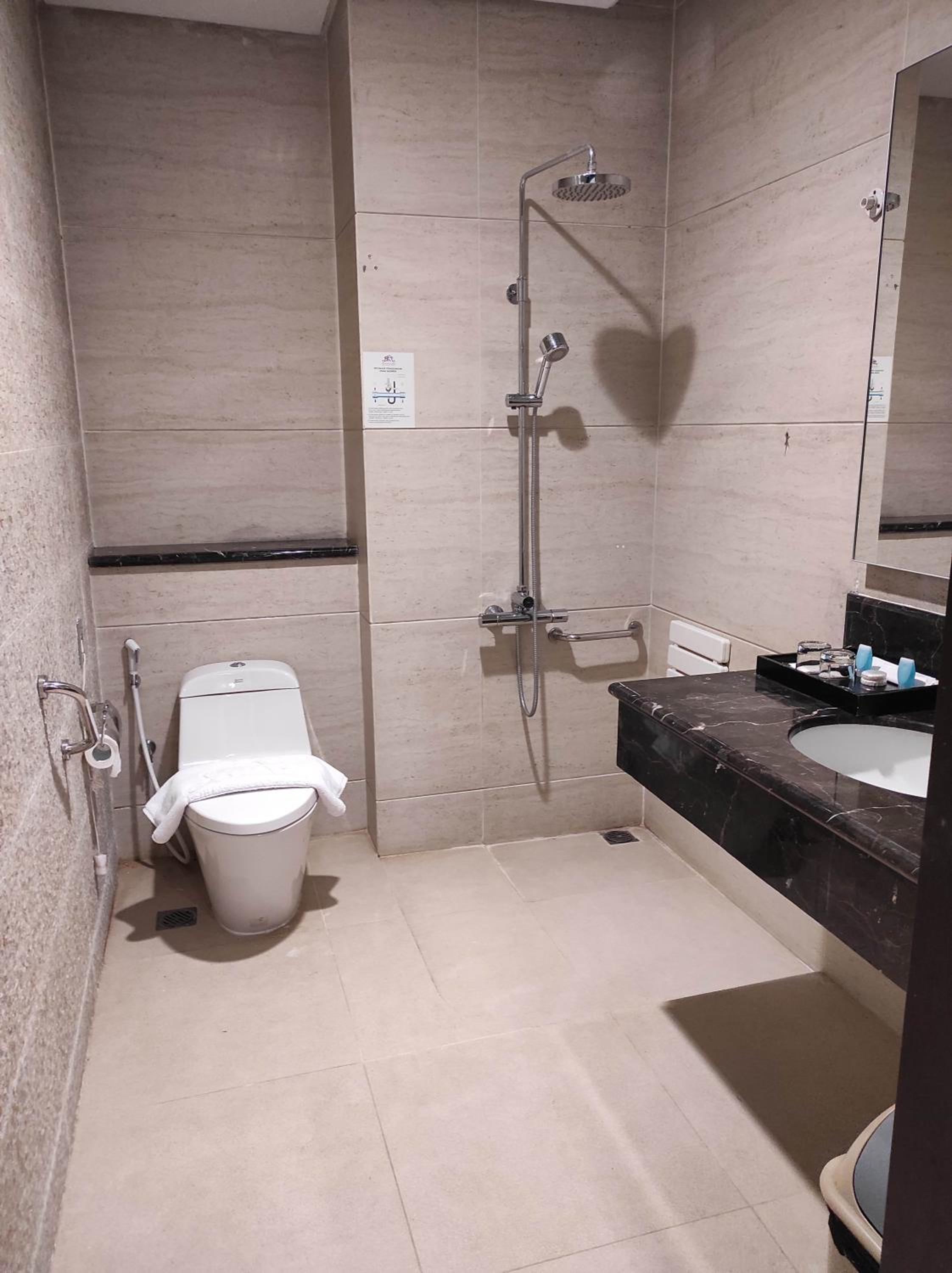 Deluxe Double Room - Photo 5