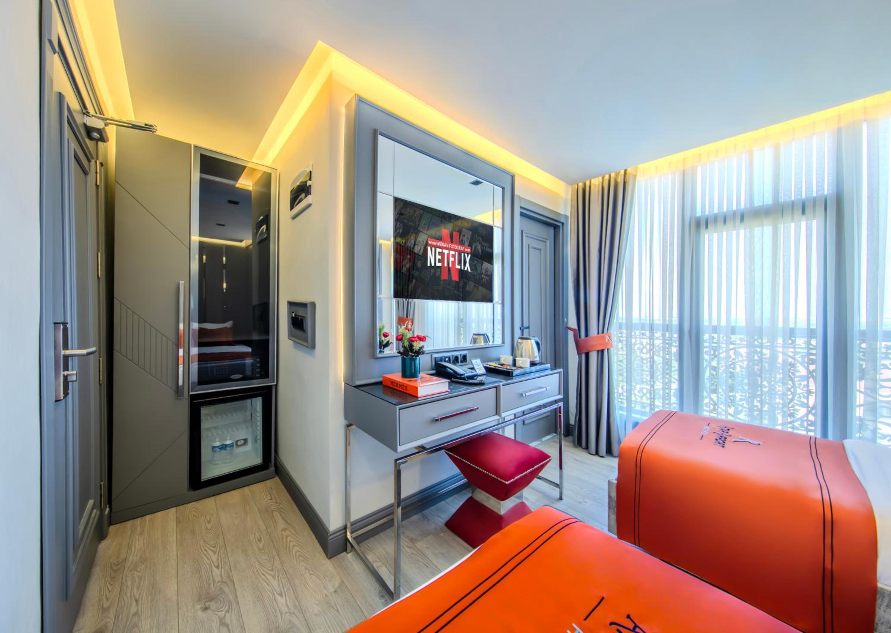 Deluxe Double Room - Photo 10