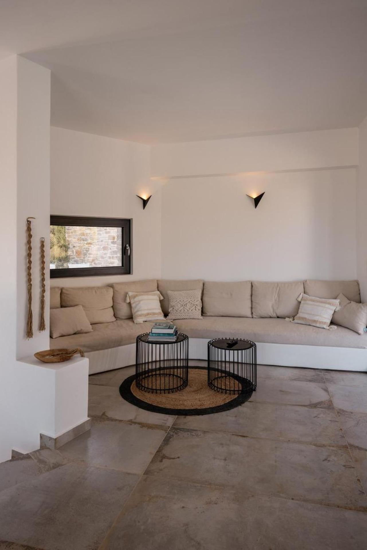 Maisonette photo 1