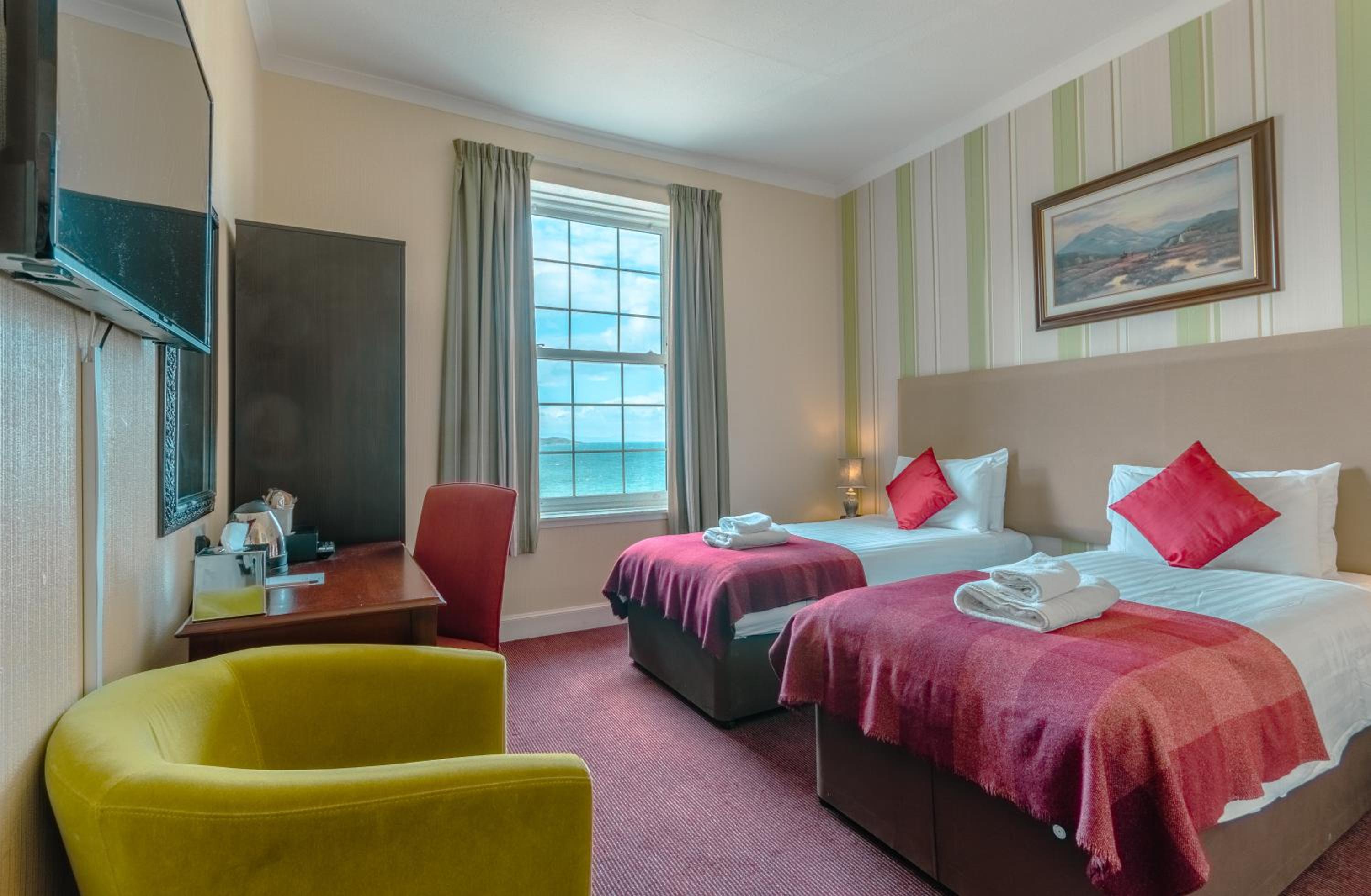 Twin Room with Sea View