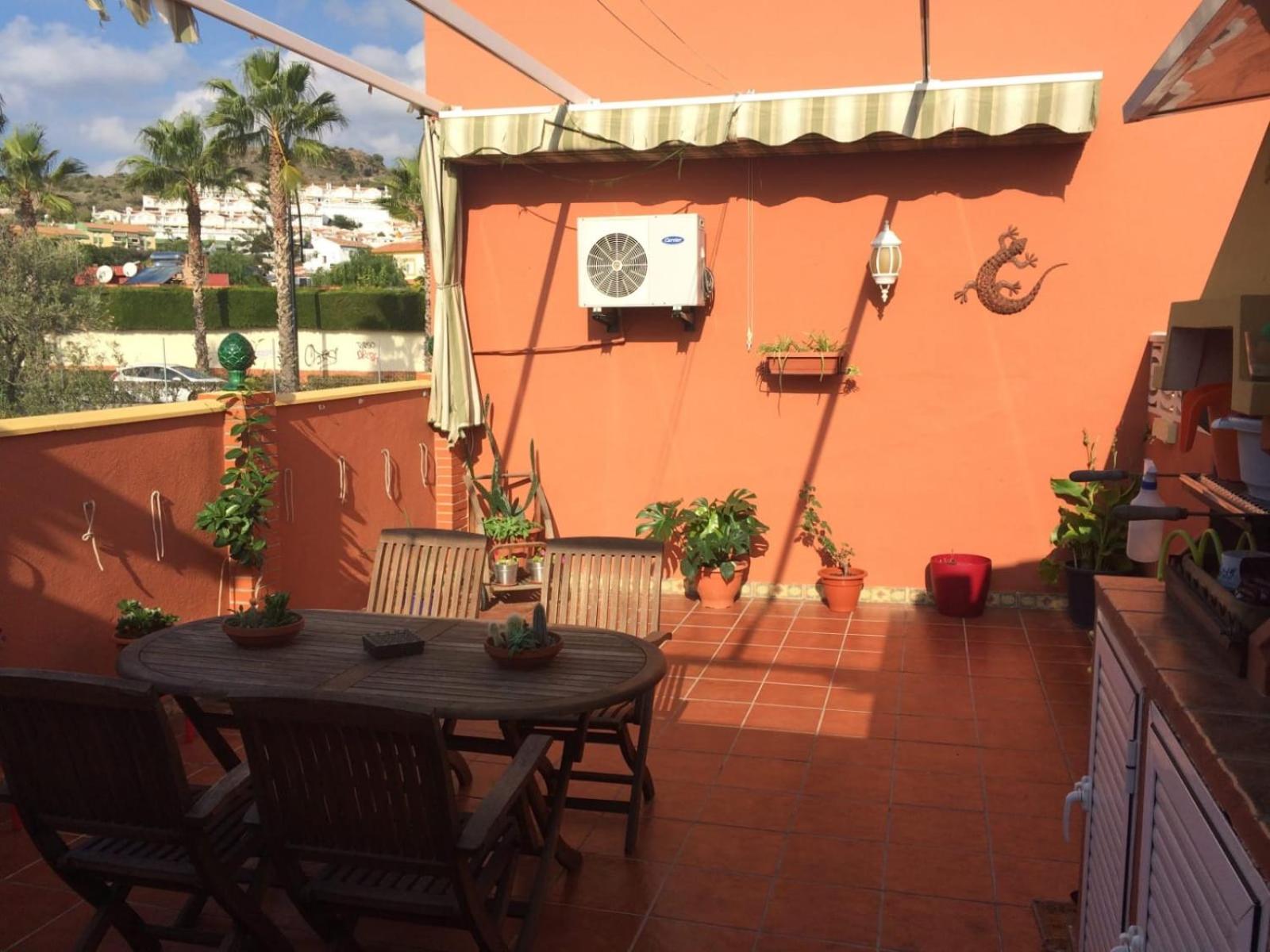 Apartamento con Terraza