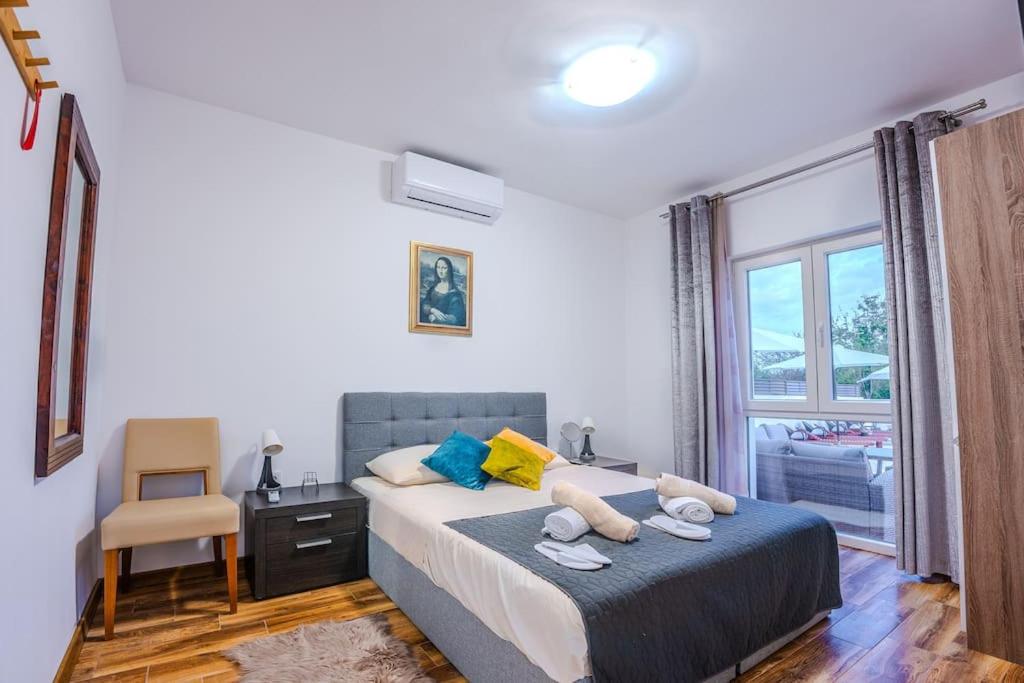 Villa con piscina privada