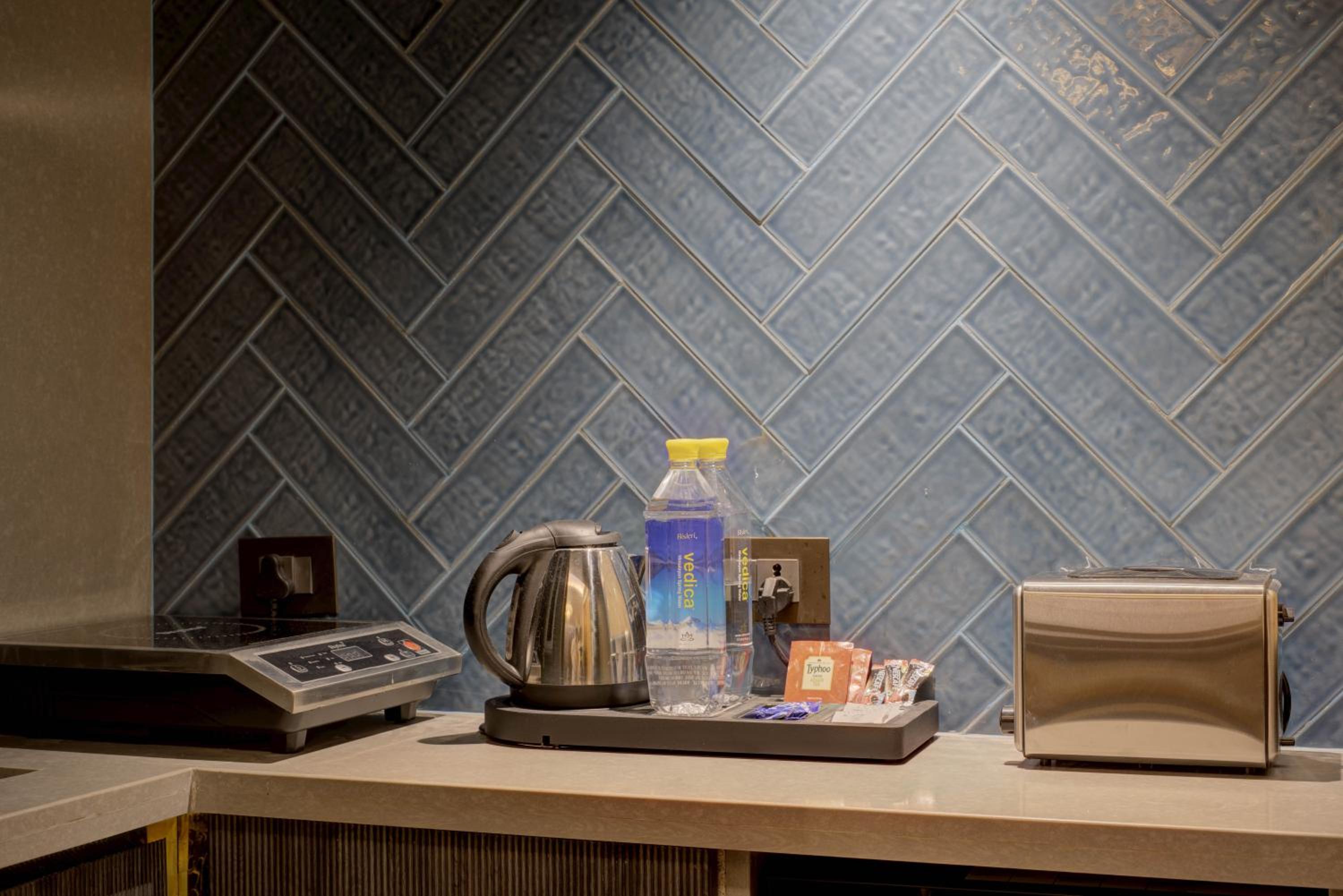 Luxury studio apartment with kitchenette