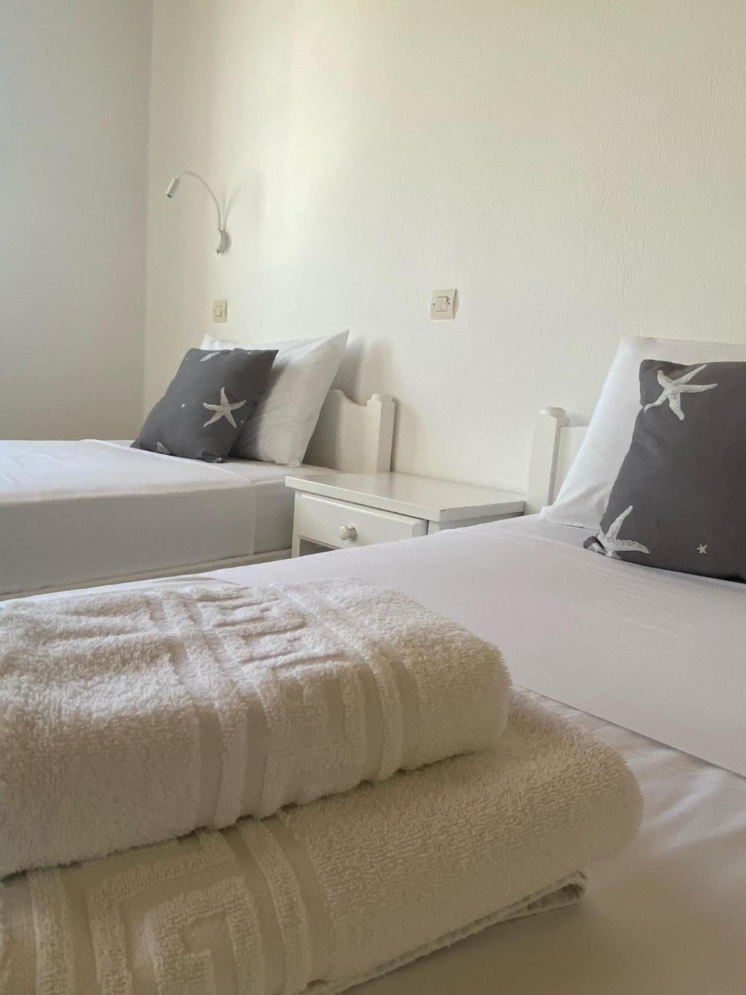 Economy Twin Room