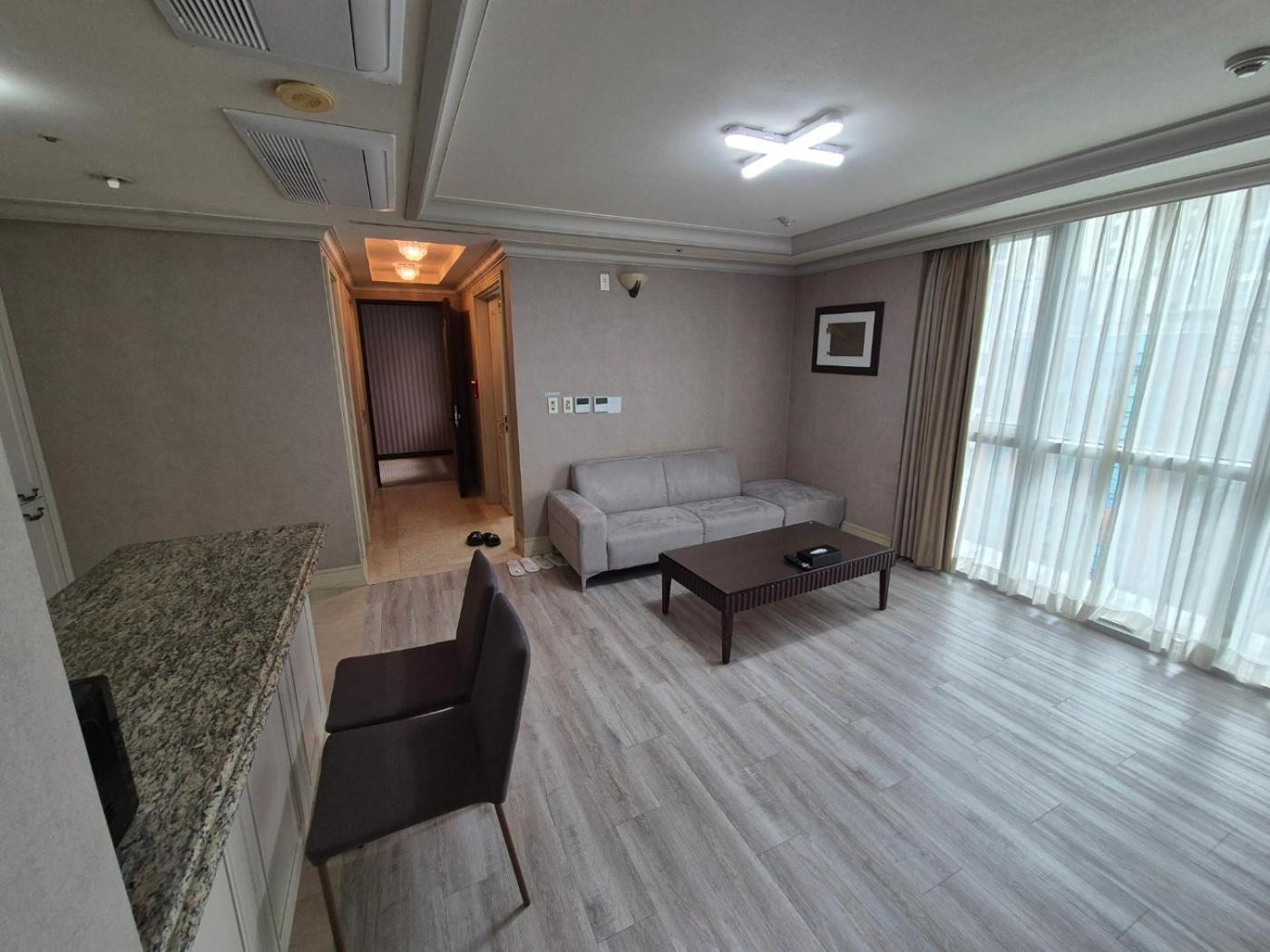 Family Suite - Photo 26