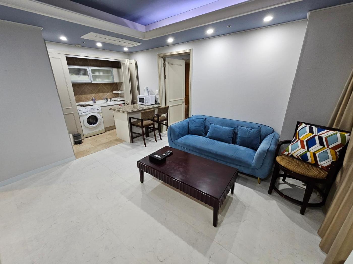 Family Suite - Photo 8