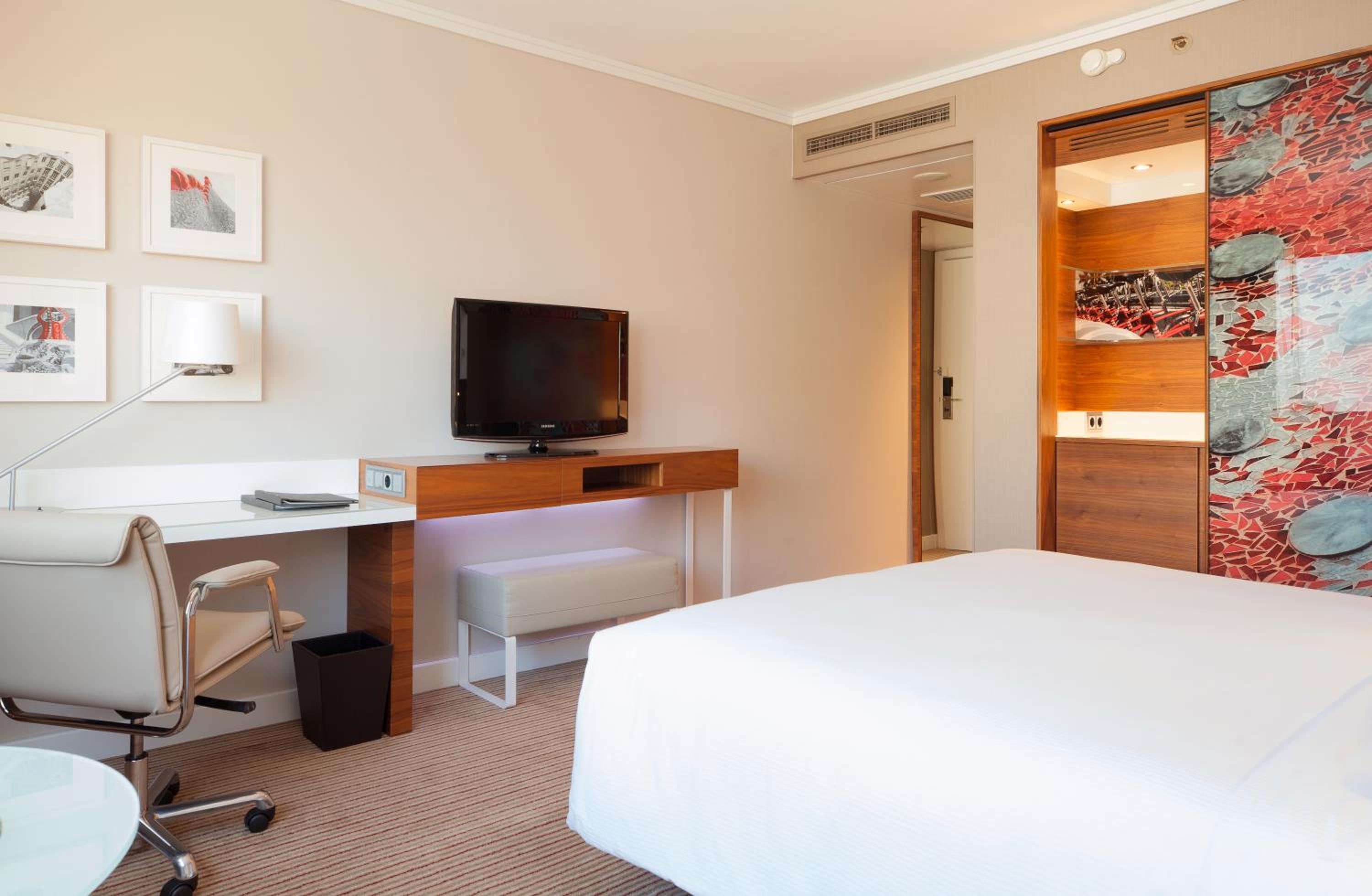 Family Connecting Rooms