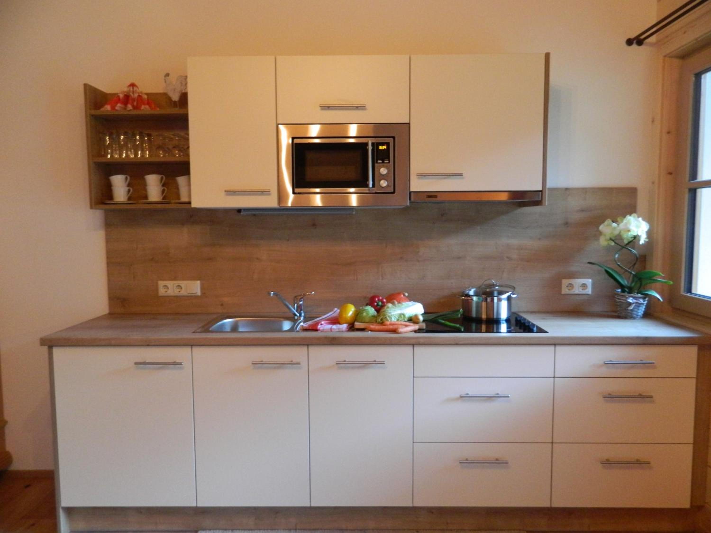 One-Bedroom Apartment with Mountain View photo 3