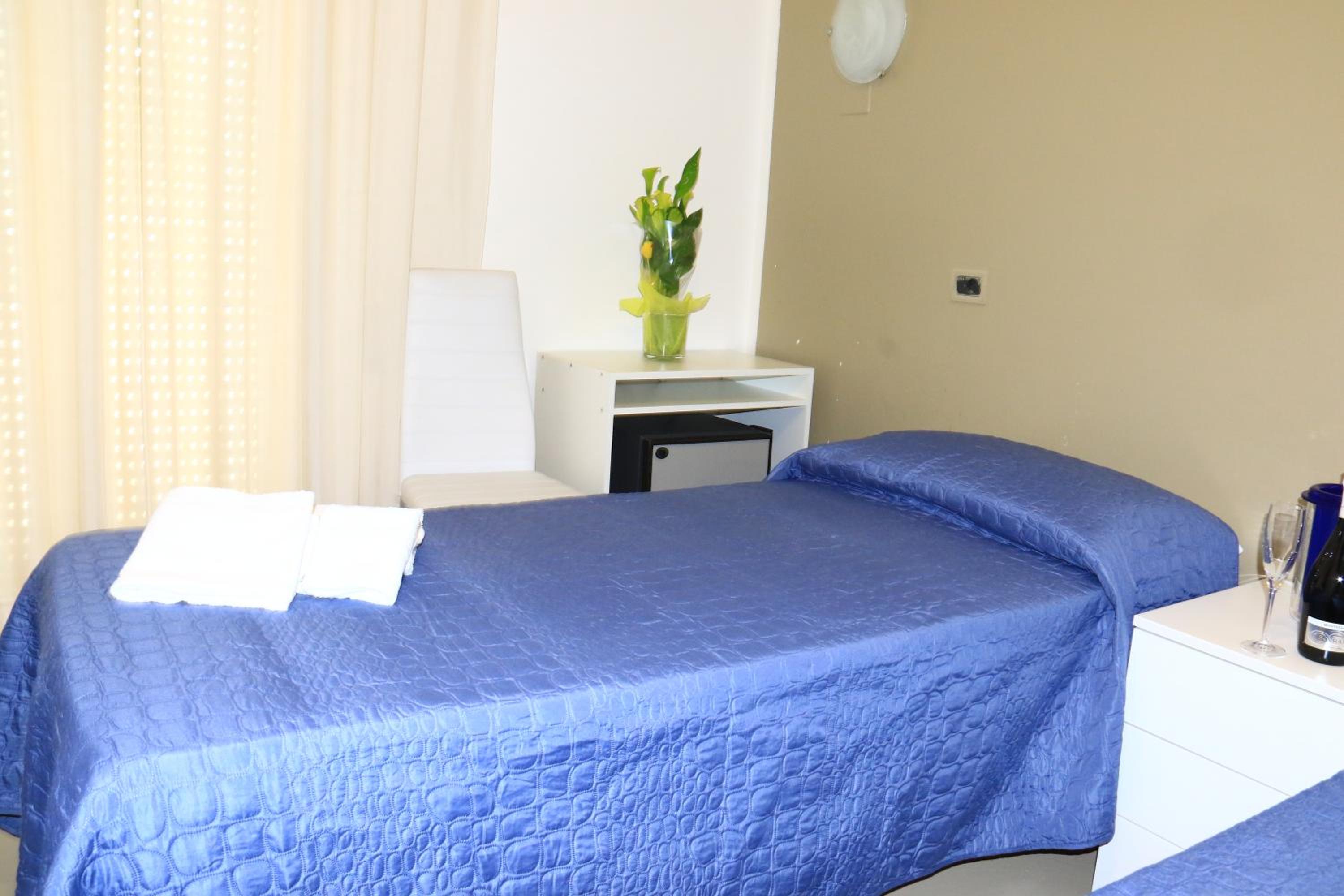 Comfort Triple Room photo 3