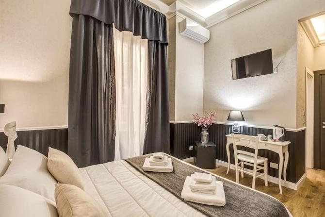 Large Double Room