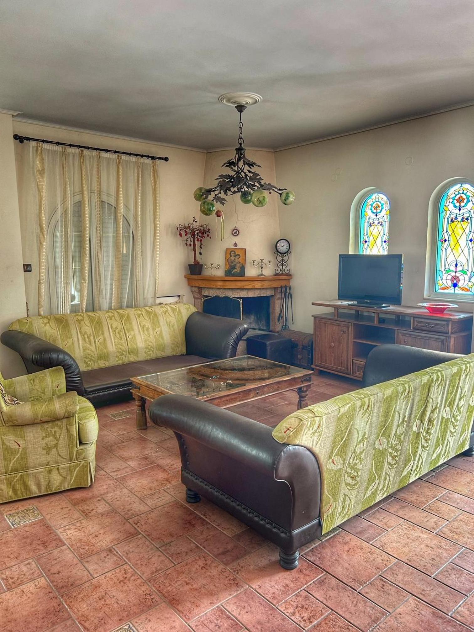 One-Bedroom House