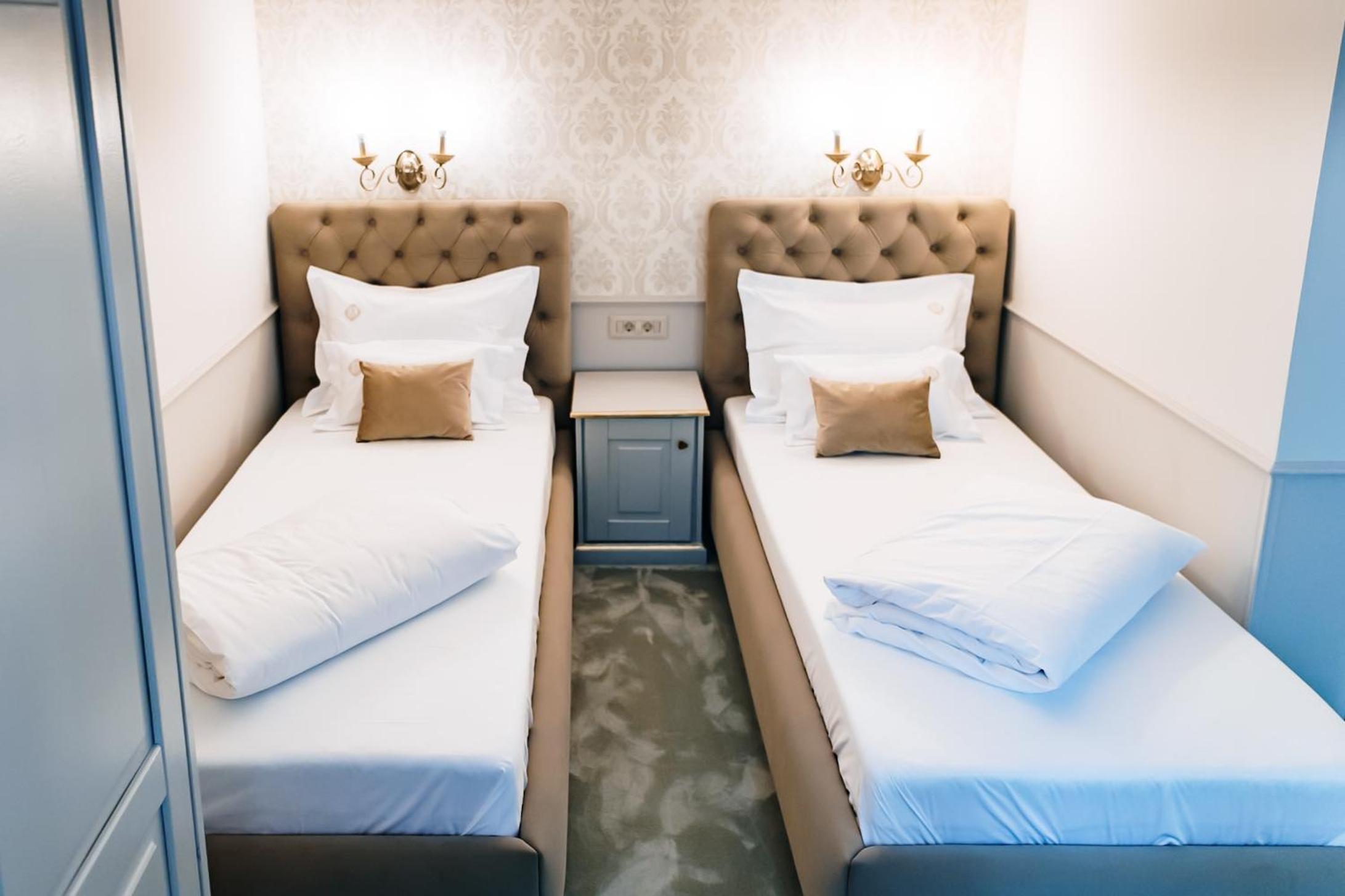 Deluxe Twin Room - Photo 14