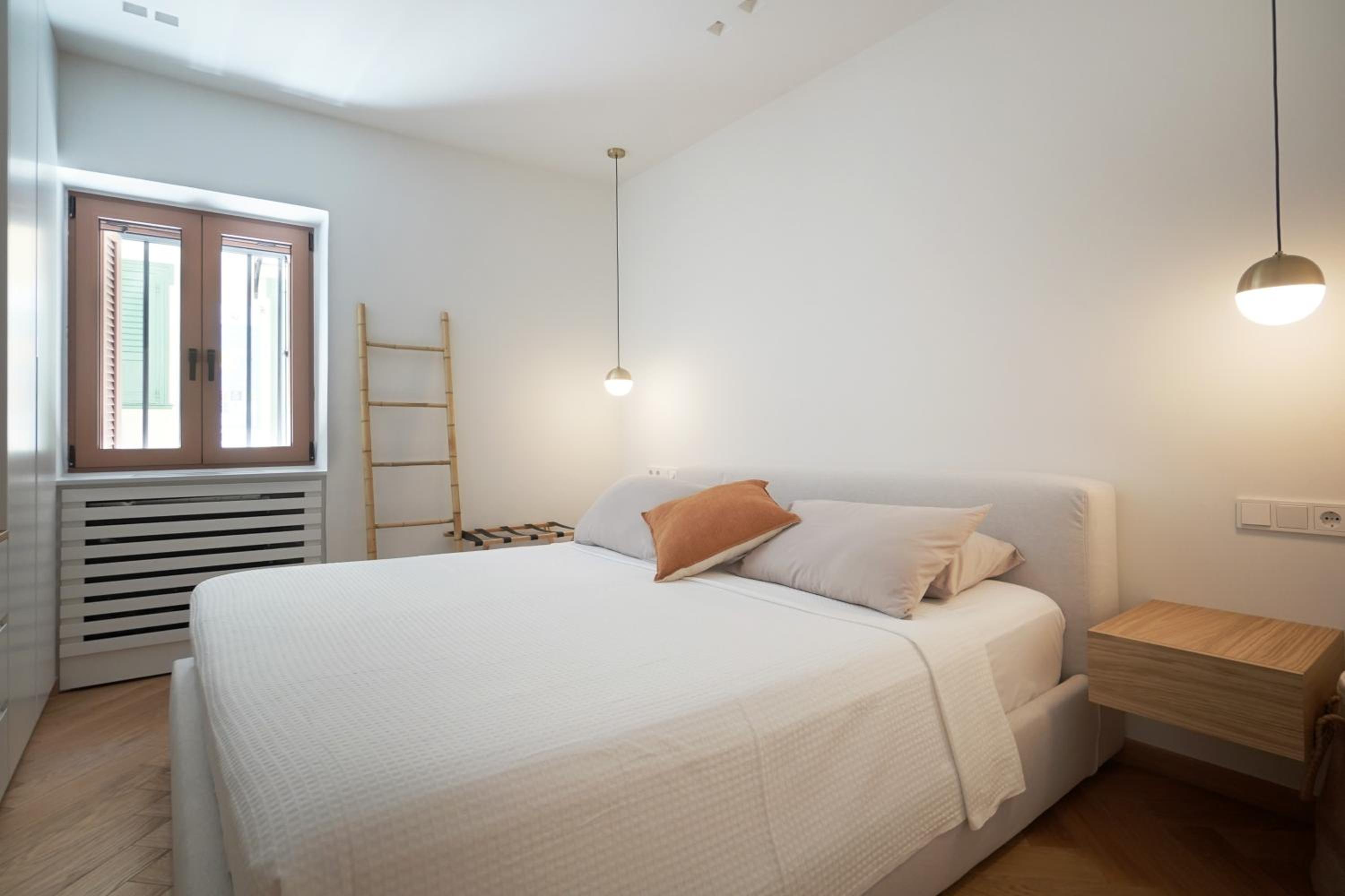 Superior One-Bedroom Apartment photo 2