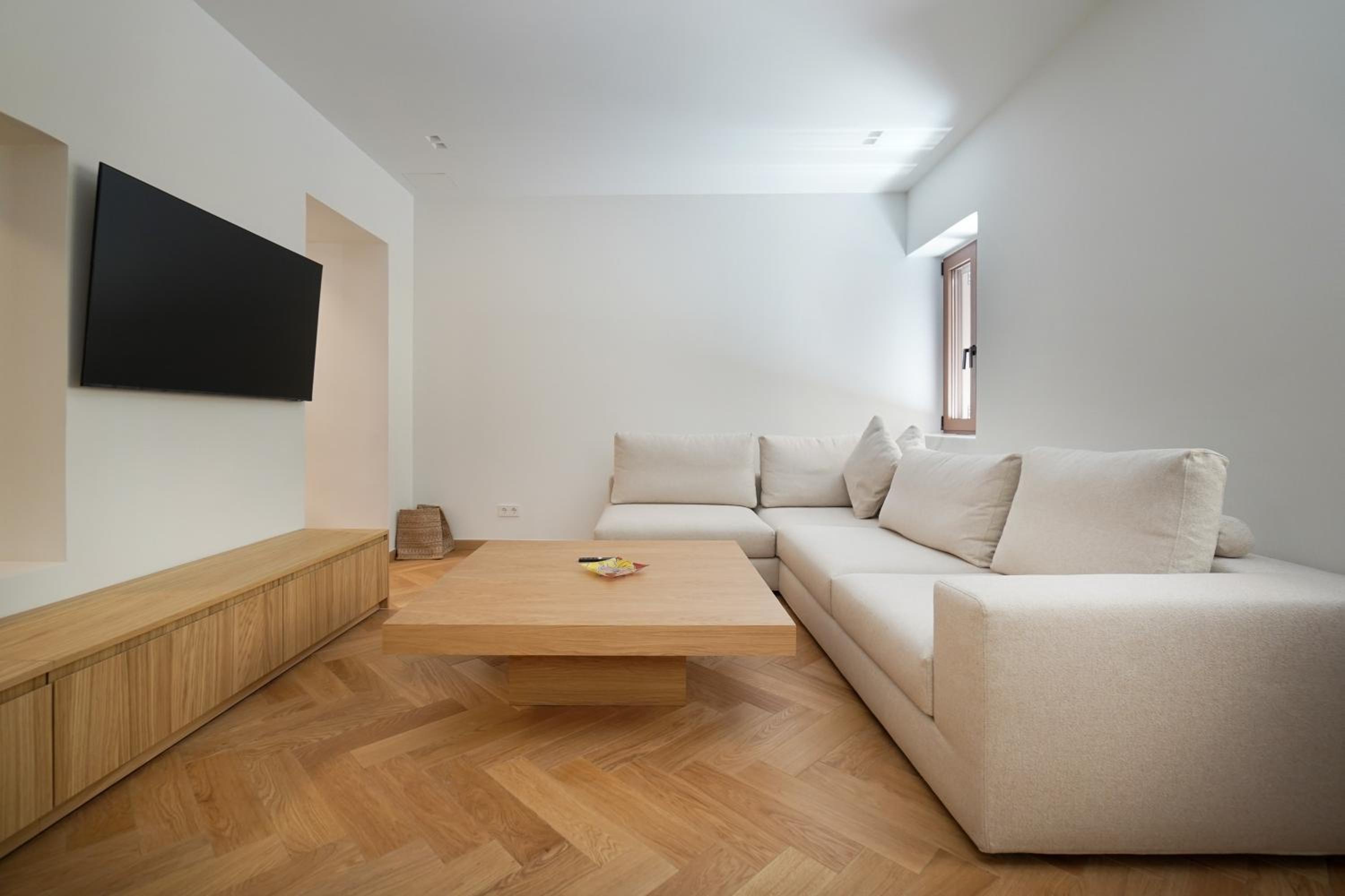 Superior One-Bedroom Apartment photo 3