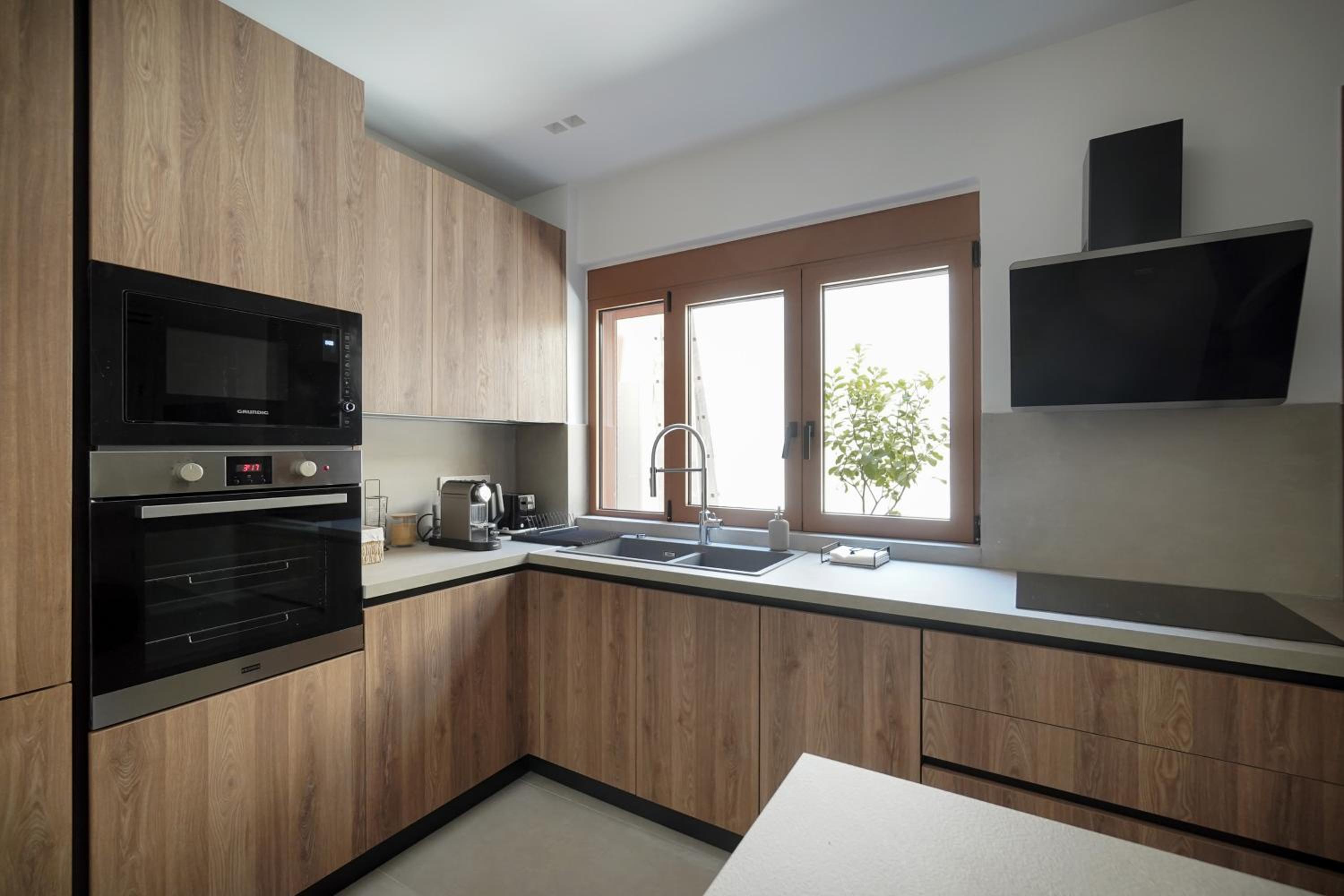 Apartment with Terrace photo 3