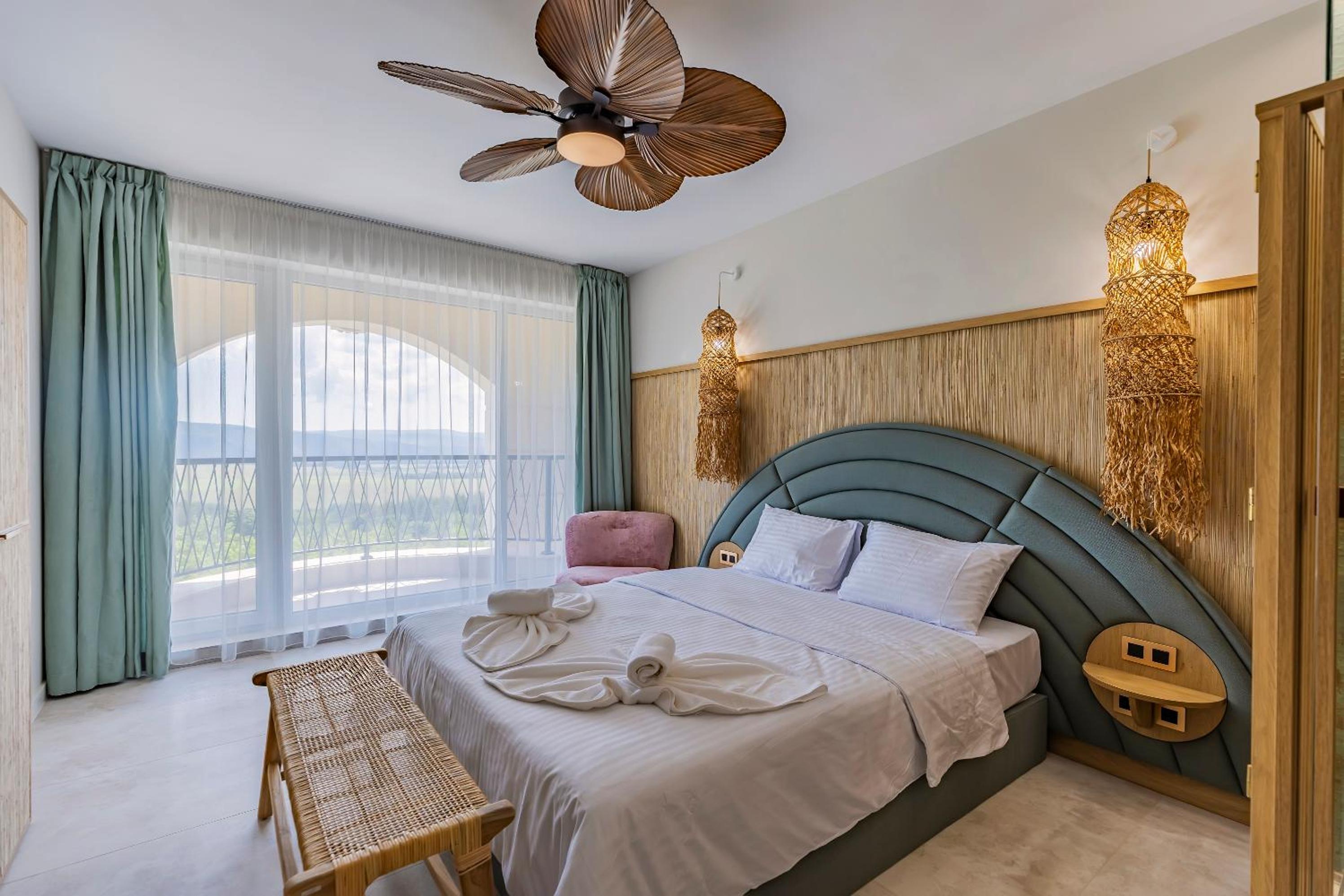 Deluxe Double Room with Sea View